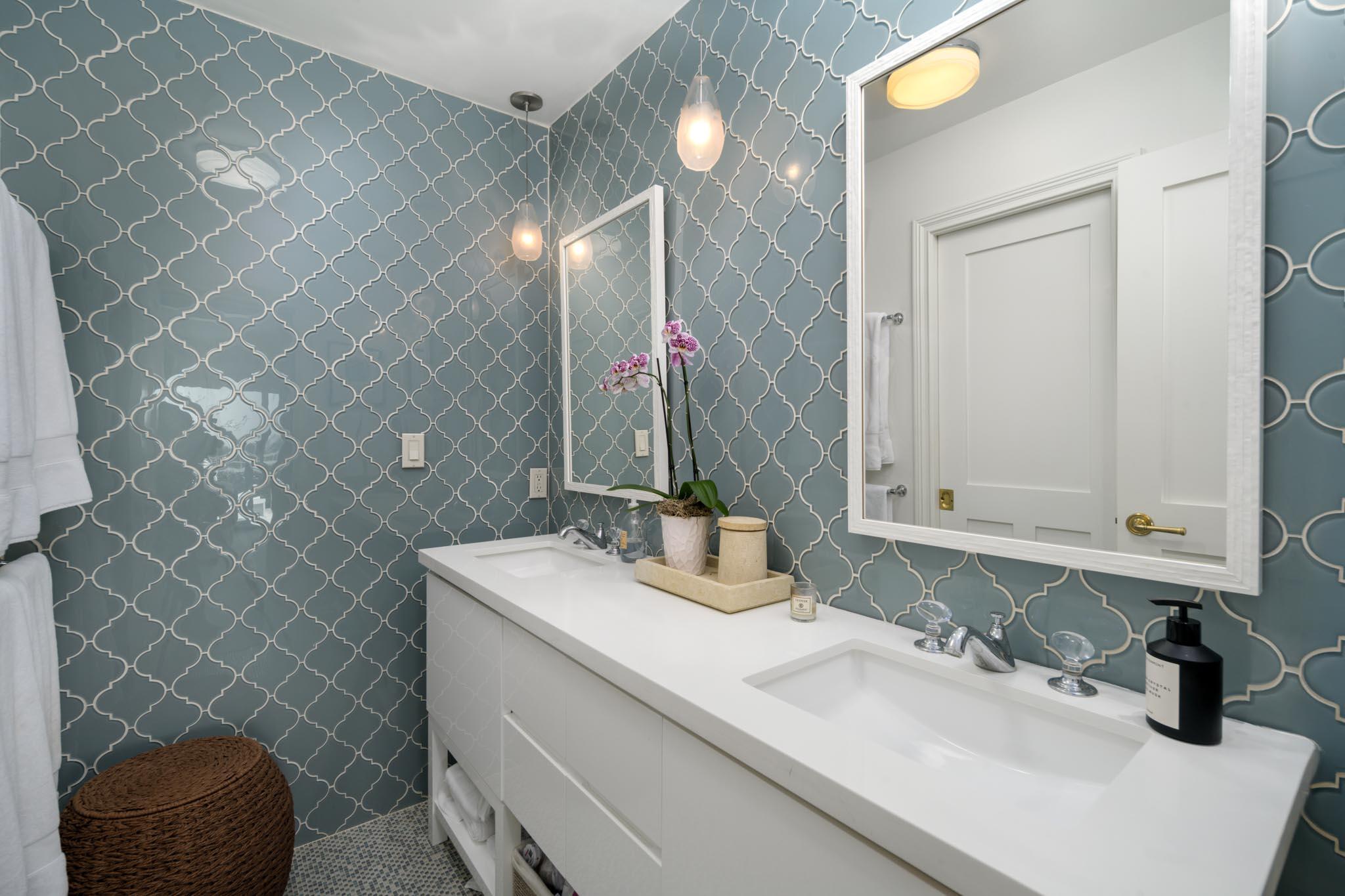 Carpinteria, California 93013, United States, 3 Bedrooms Bedrooms, ,2 BathroomsBathrooms,Residential,Active,129201