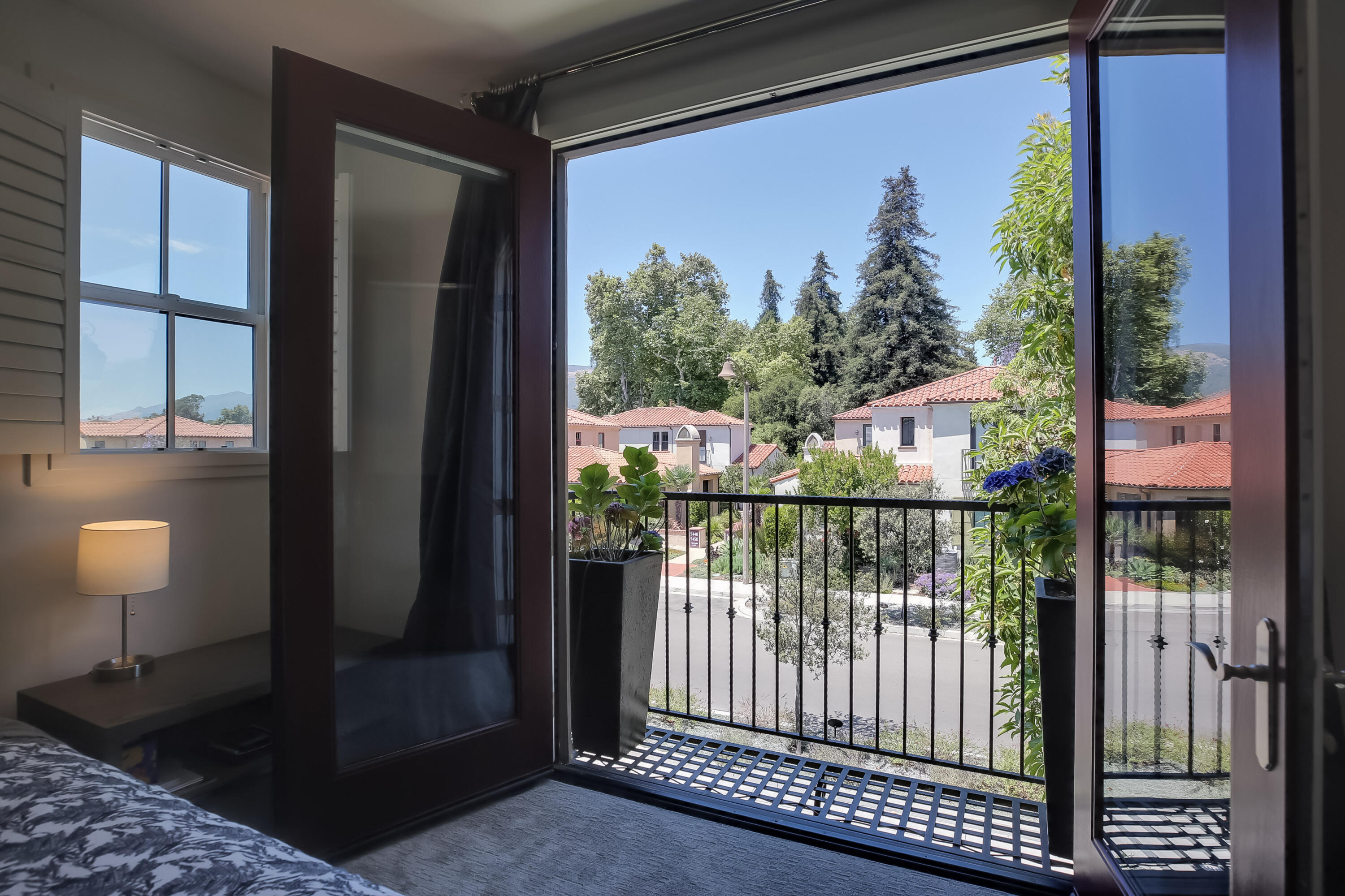 Santa Barbara, California, United States, 2 Bedrooms Bedrooms, ,2 BathroomsBathrooms,Residential,Active,164350