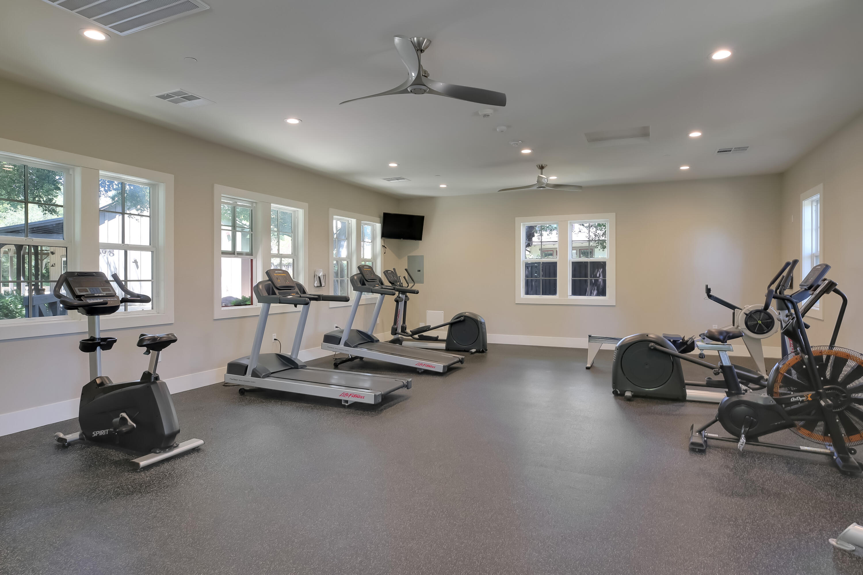 Santa Barbara, California, United States, 2 Bedrooms Bedrooms, ,2 BathroomsBathrooms,Residential,Active,164350