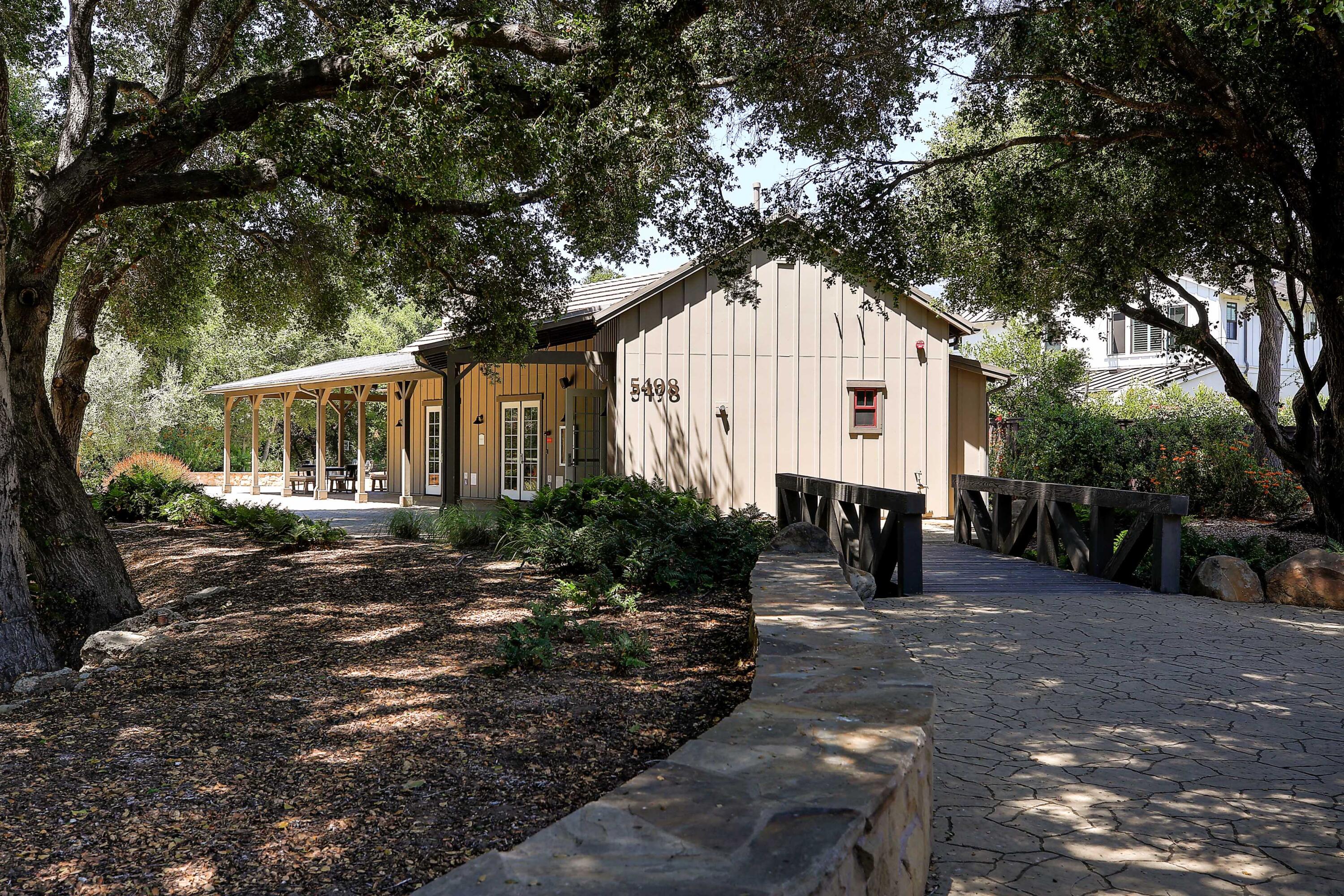 Santa Barbara, California, United States, 2 Bedrooms Bedrooms, ,2 BathroomsBathrooms,Residential,Active,164350