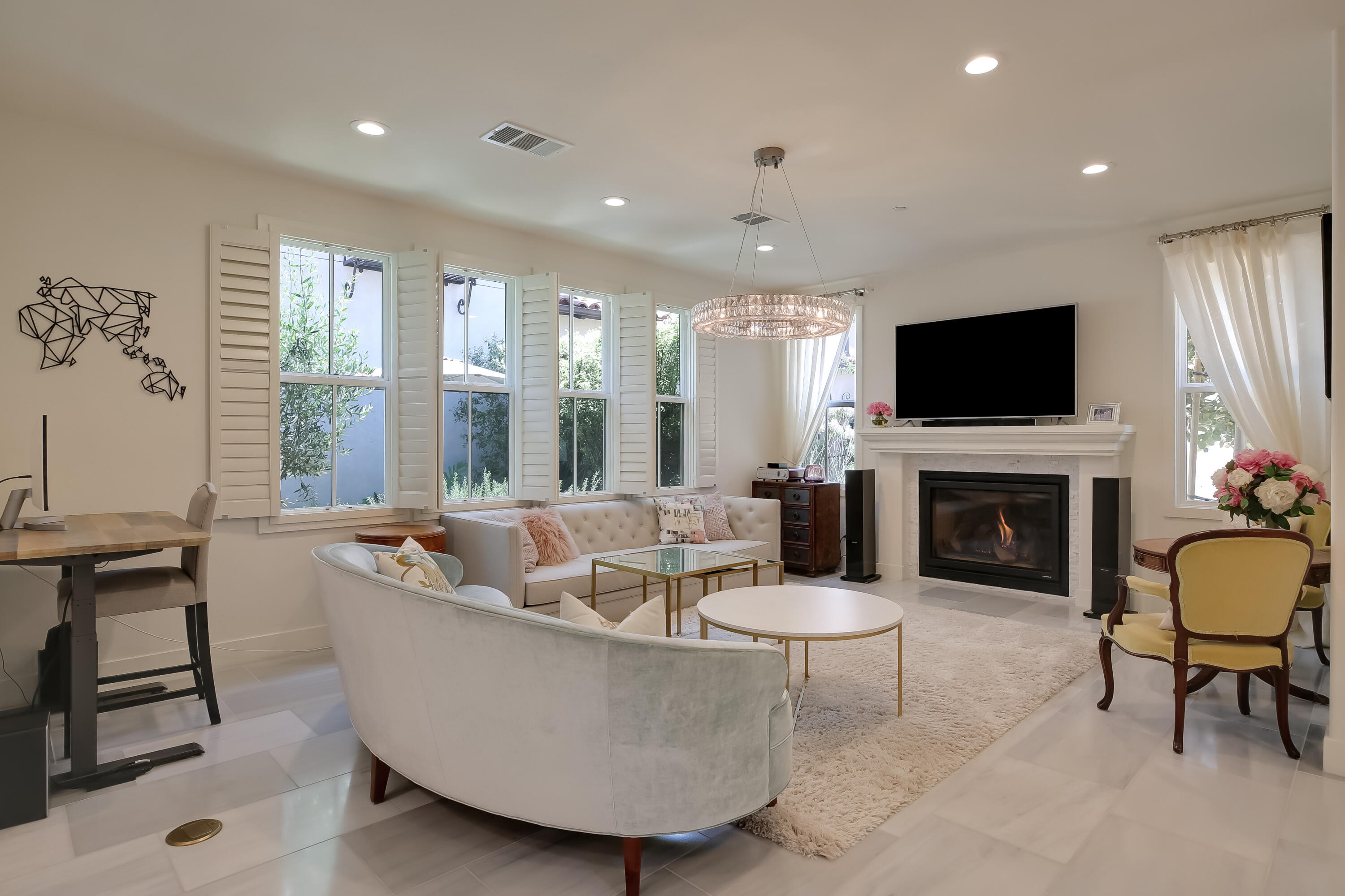 Santa Barbara, California, United States, 2 Bedrooms Bedrooms, ,2 BathroomsBathrooms,Residential,Active,164350