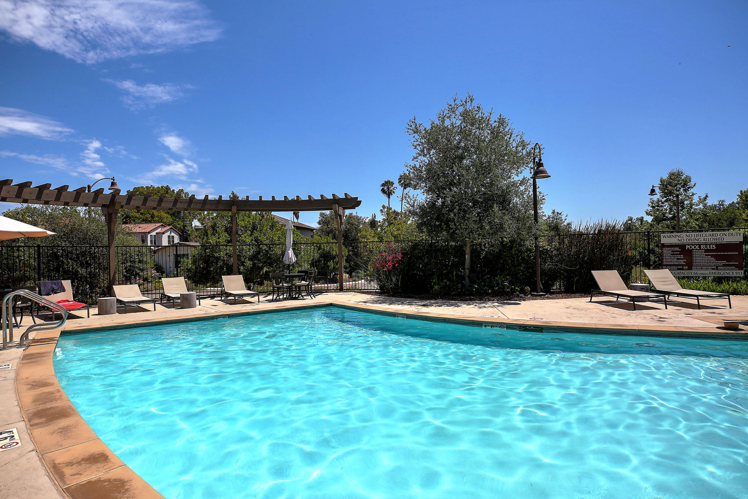 Santa Barbara, California, United States, 2 Bedrooms Bedrooms, ,2 BathroomsBathrooms,Residential,Active,164350