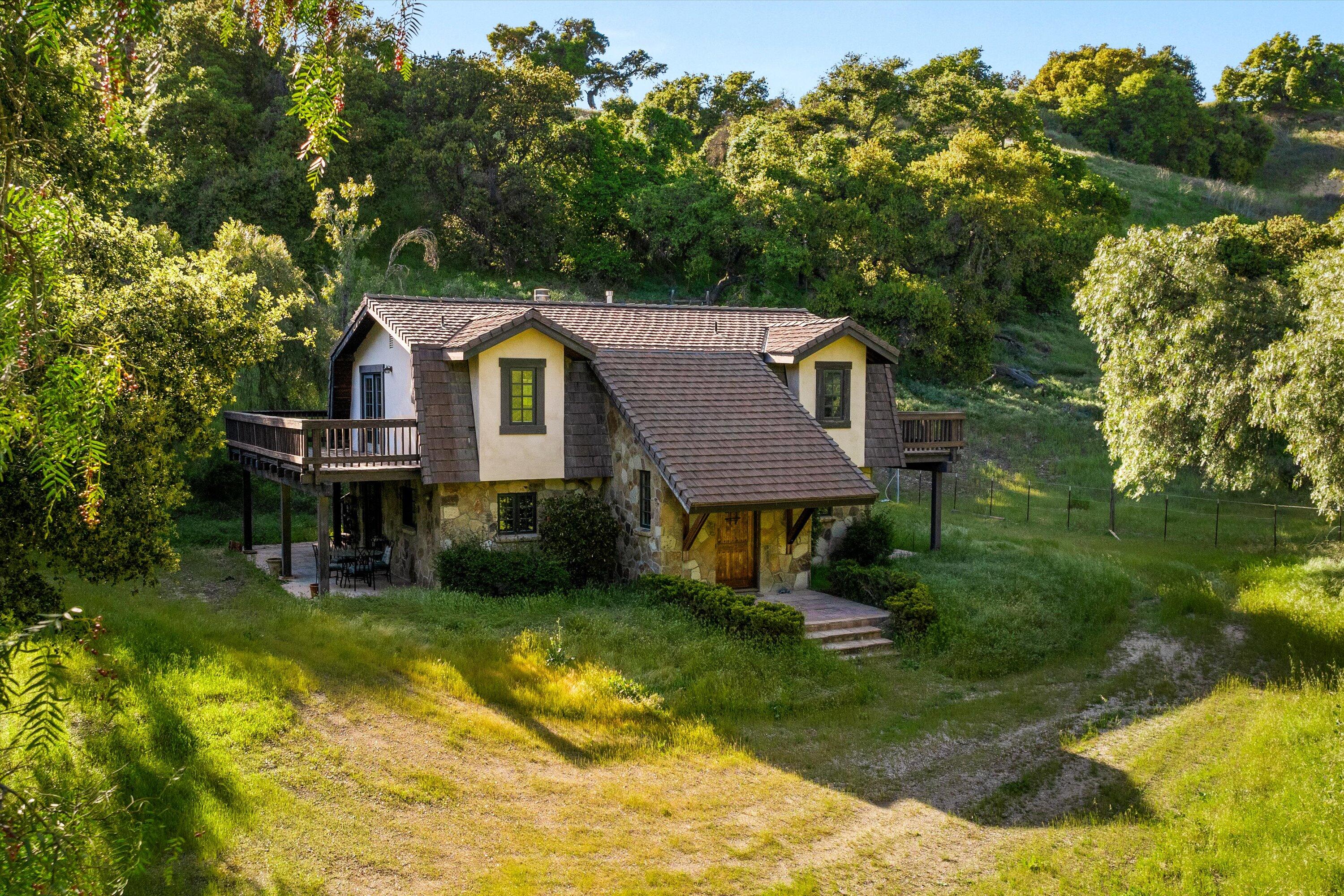 Santa Ynez, California 93460, United States, 3 Bedrooms Bedrooms, ,3 BathroomsBathrooms,Residential,Active,70066