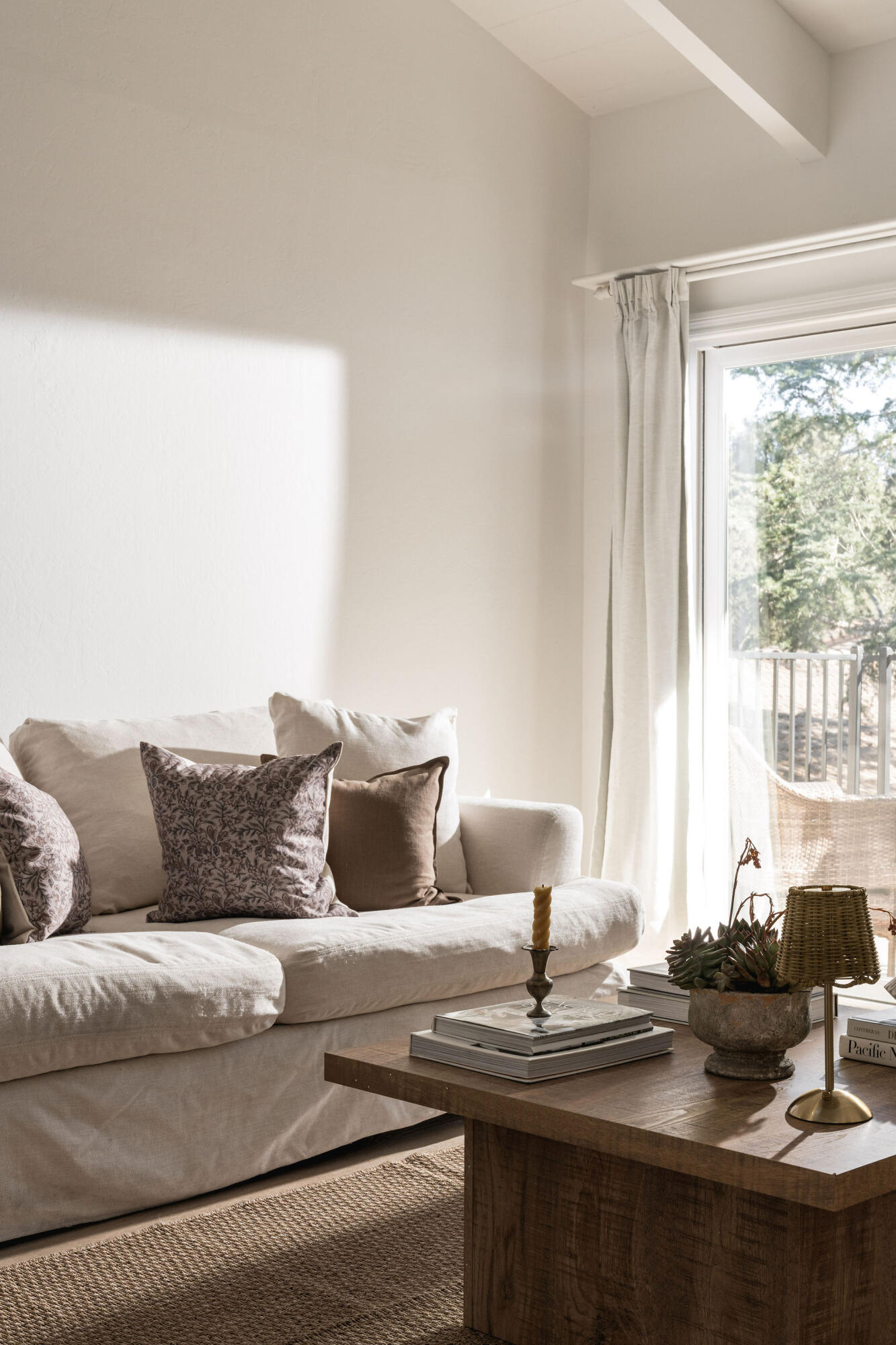 864 Highland Drive 6