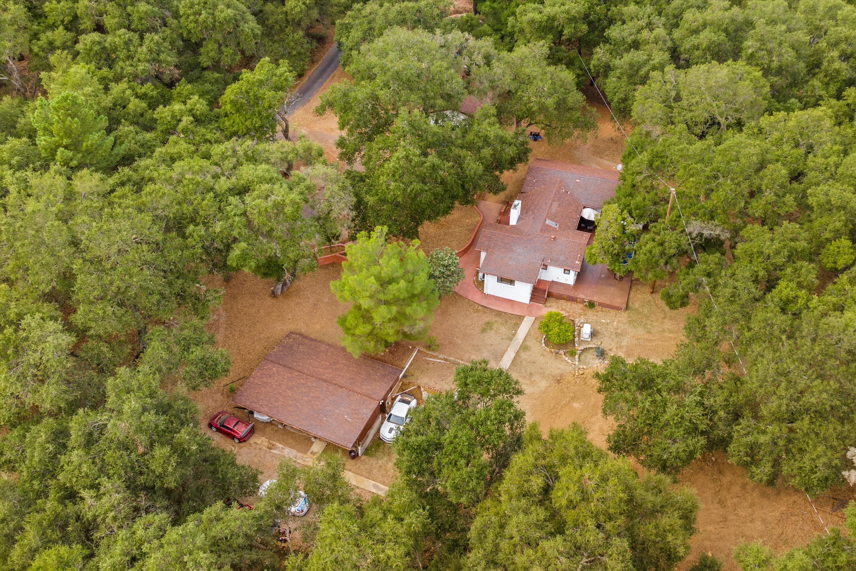 Santa Barbara, California 93105, United States, 4 Bedrooms Bedrooms, ,3 BathroomsBathrooms,Residential,Active,21913