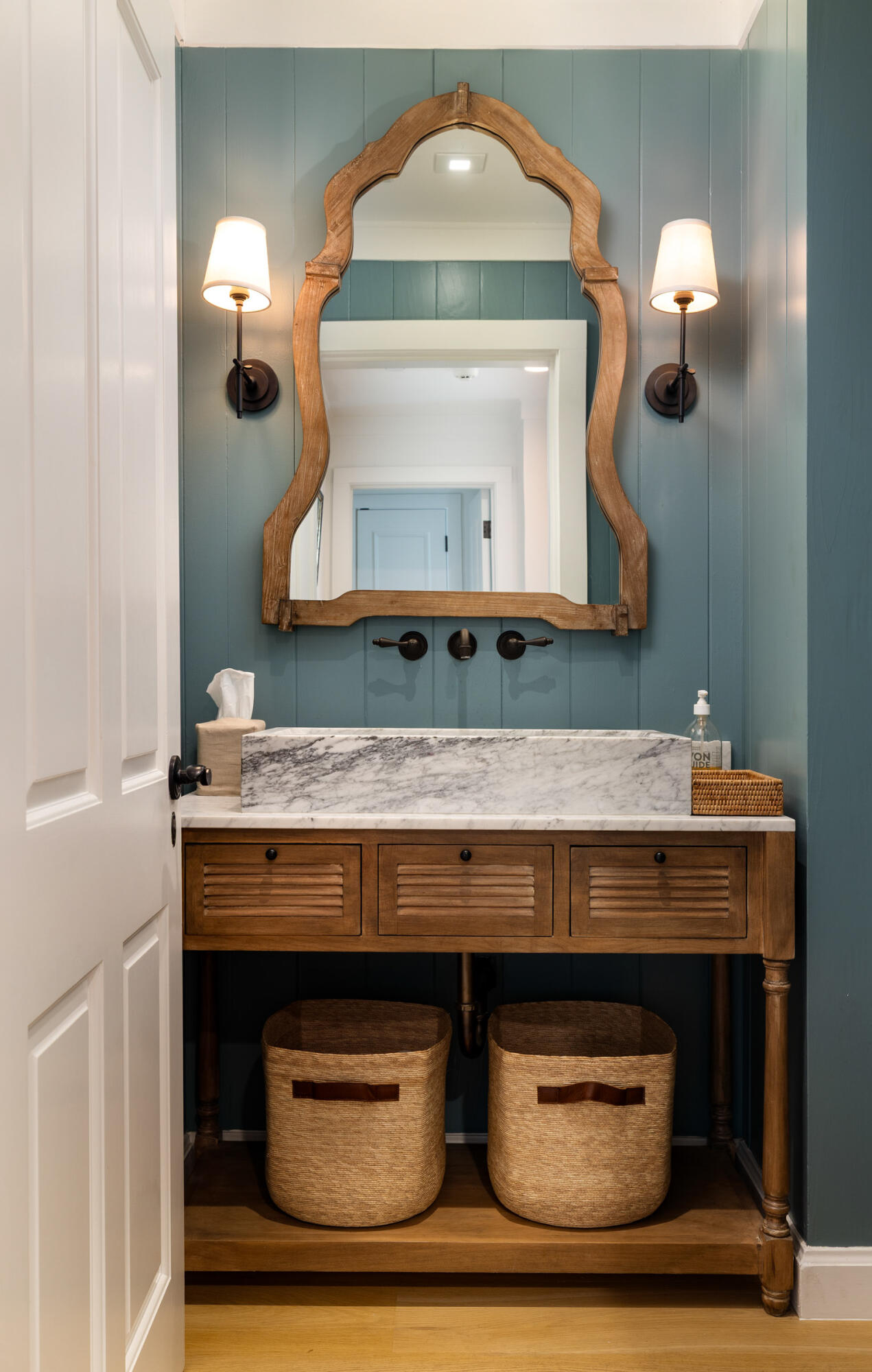 Carpinteria, California 93013, United States, 4 Bedrooms Bedrooms, ,5 BathroomsBathrooms,Residential,Coming Soon,225793