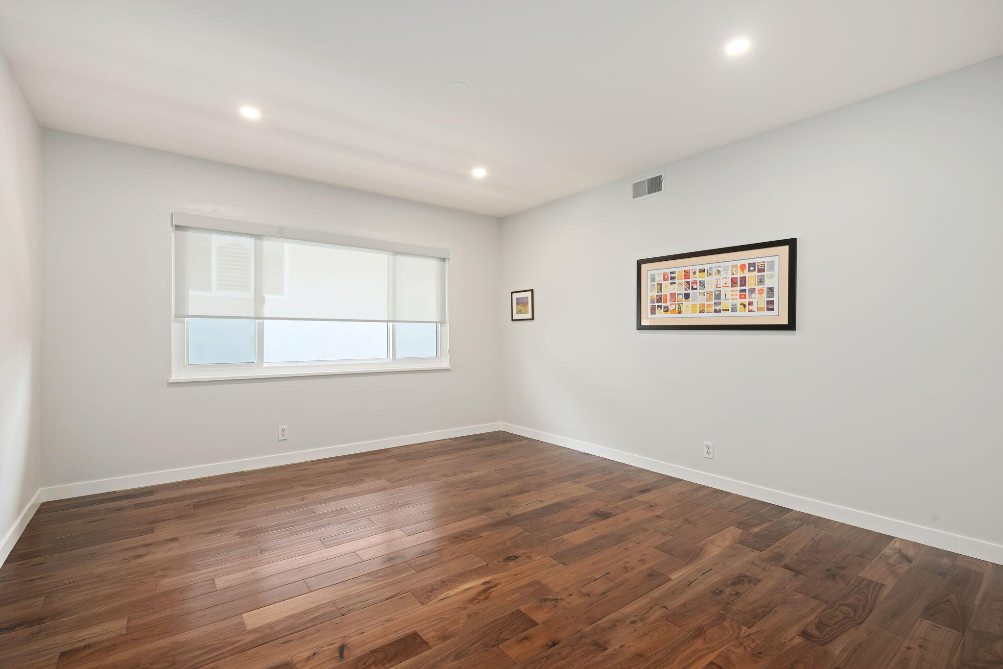 Santa Barbara, California 93105, United States, 3 Bedrooms Bedrooms, ,2 BathroomsBathrooms,Residential,Active,99227