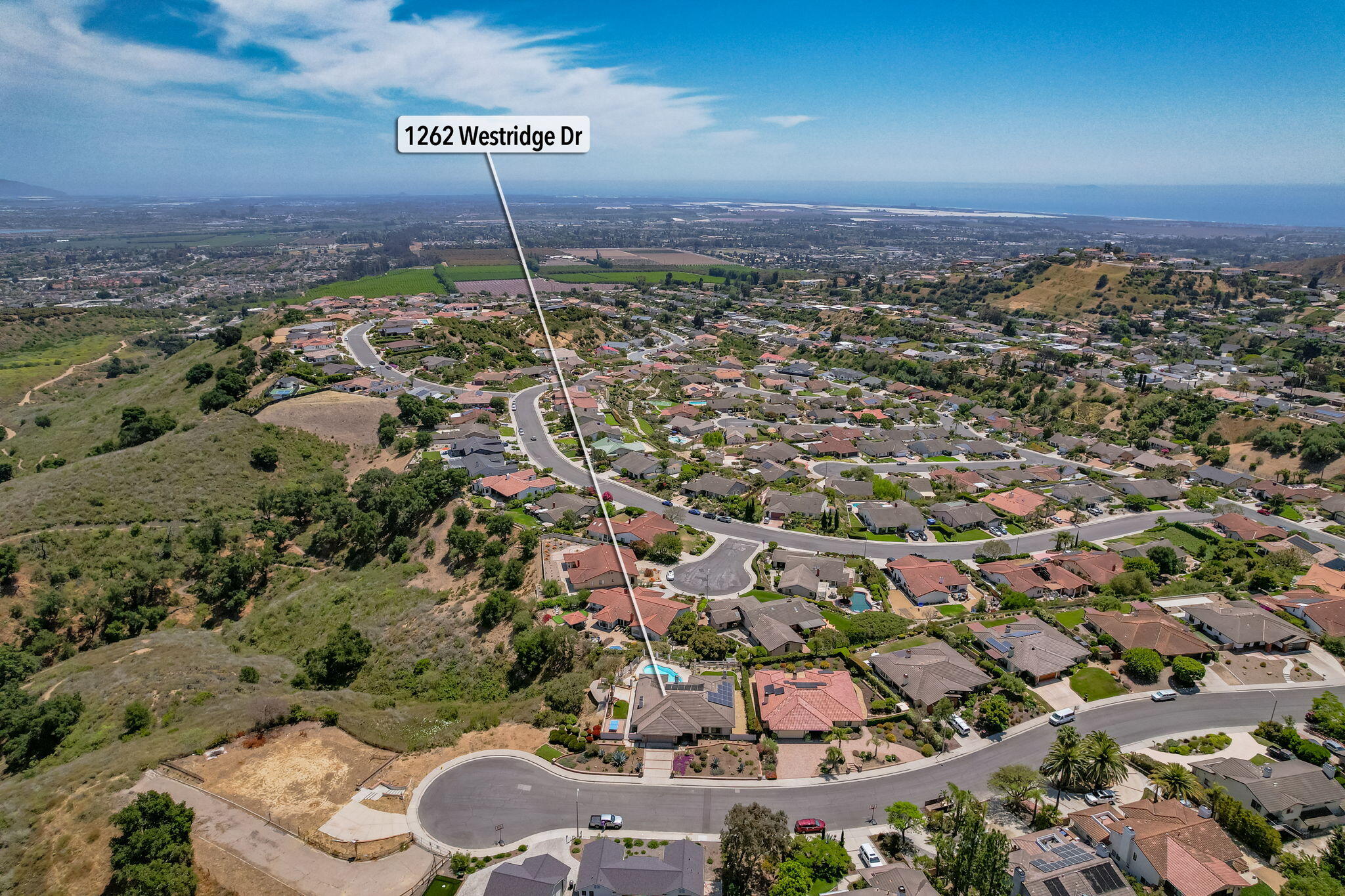 Ventura, California 93003, United States, 4 Bedrooms Bedrooms, ,3 BathroomsBathrooms,Residential,Pending,145011