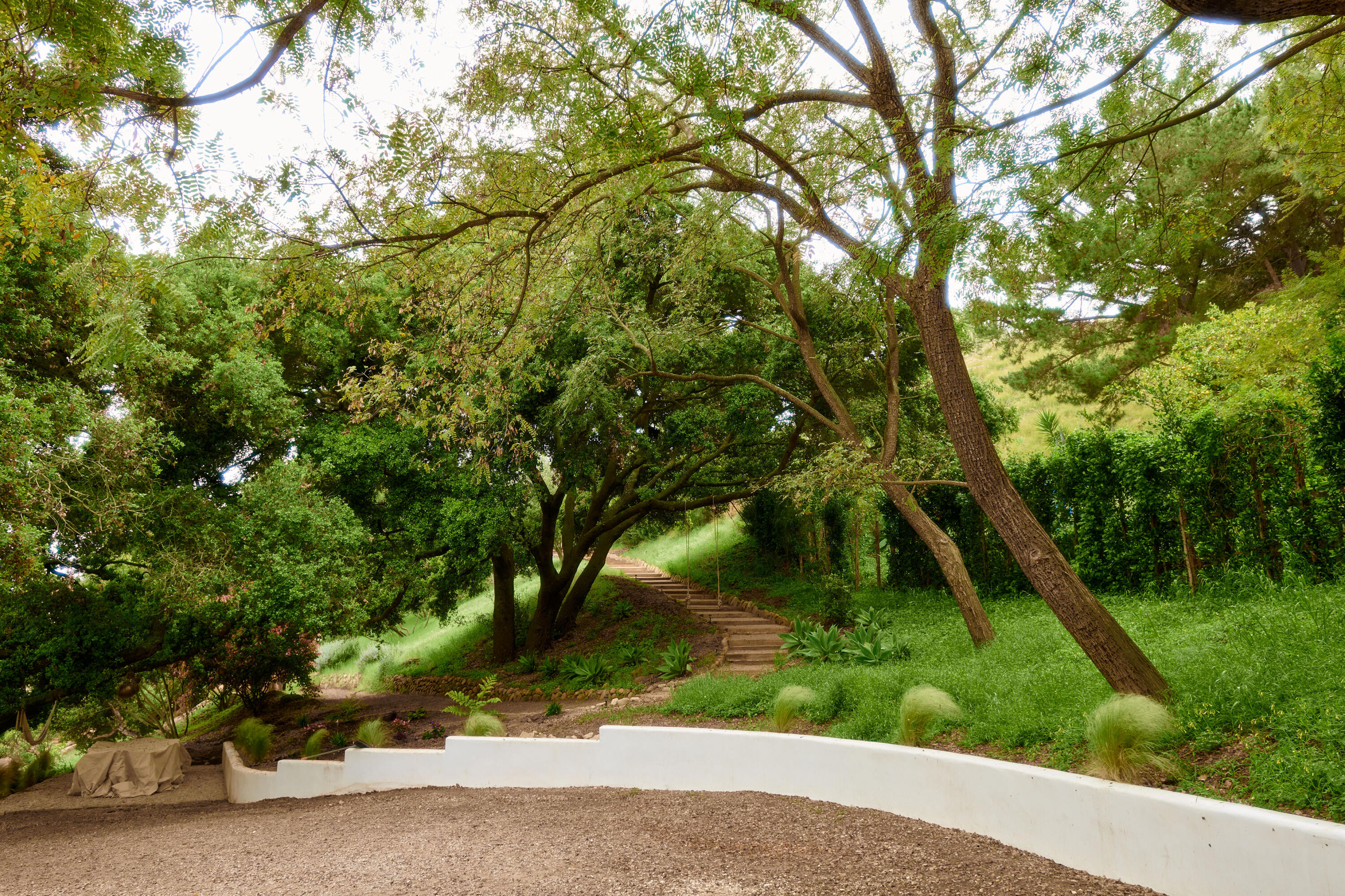 Santa Barbara, California 93105, United States, 4 Bedrooms Bedrooms, ,6 BathroomsBathrooms,Residential,Active,15648