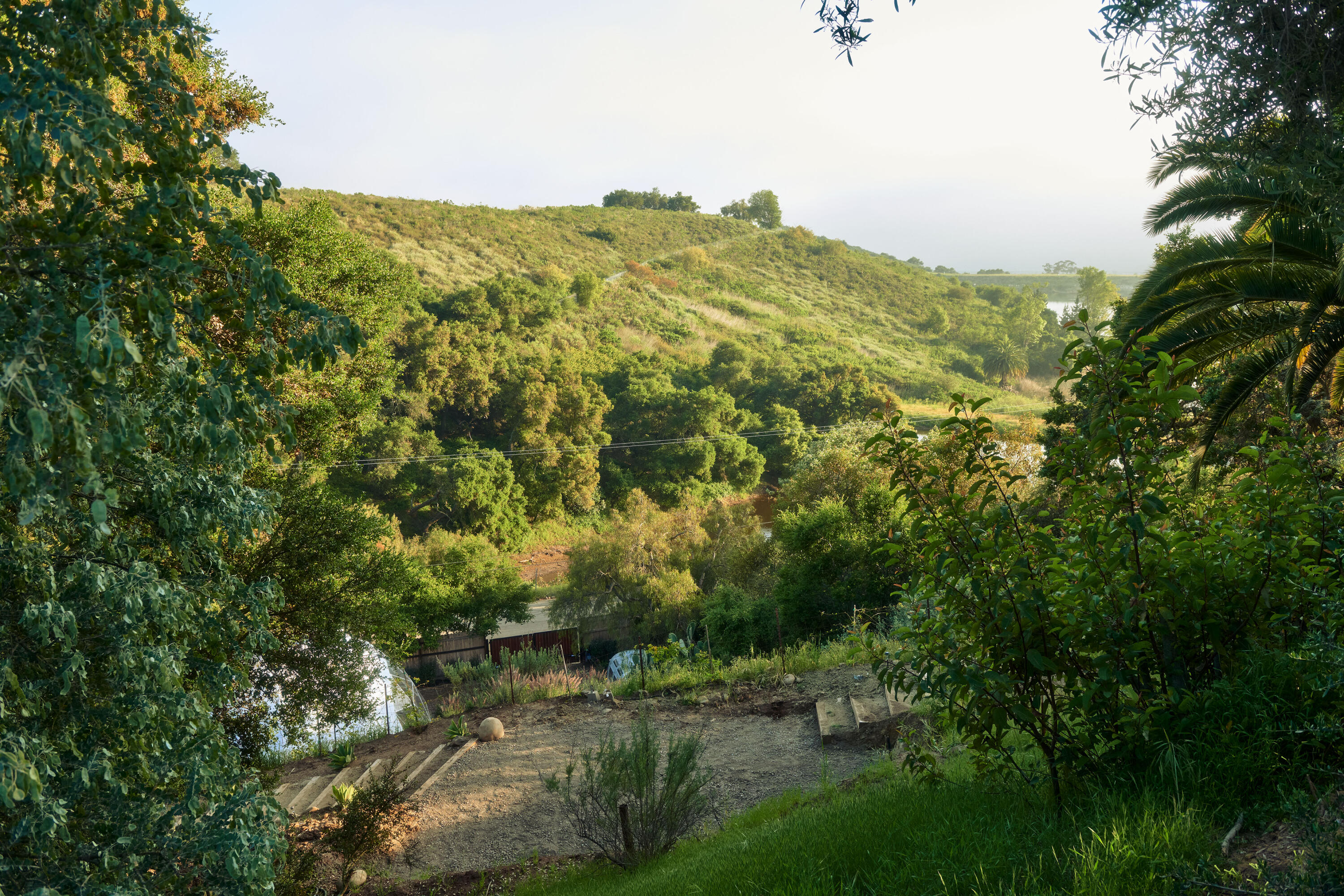 Santa Barbara, California 93105, United States, 4 Bedrooms Bedrooms, ,6 BathroomsBathrooms,Residential,Active,15648