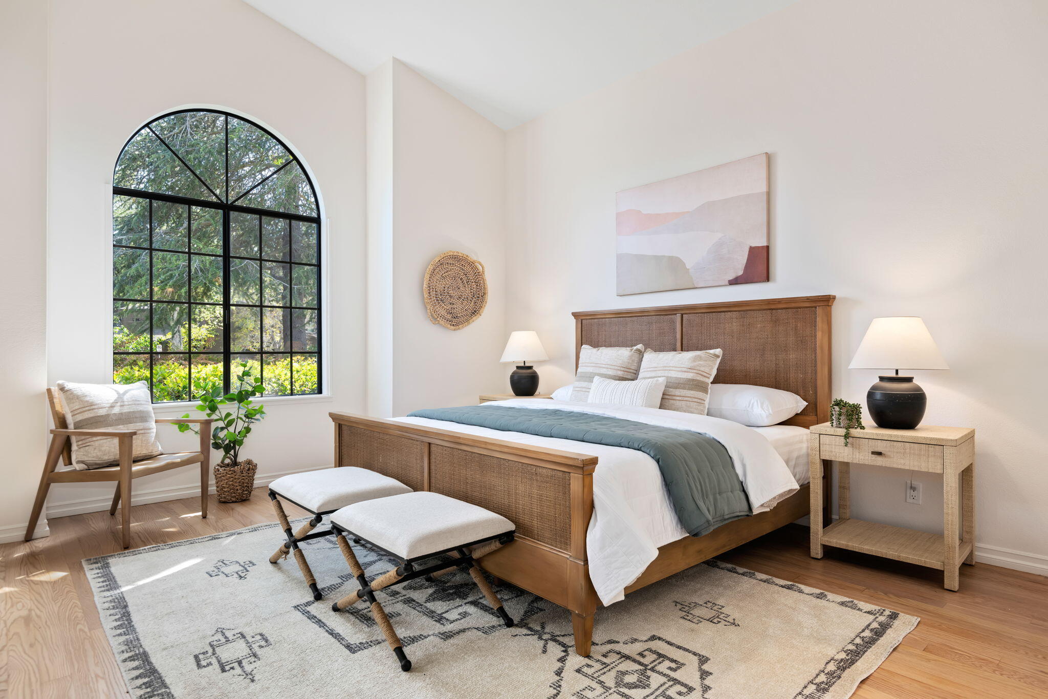 Santa Barbara, California 93111, United States, 2 Bedrooms Bedrooms, ,2 BathroomsBathrooms,Residential,Pending,126258