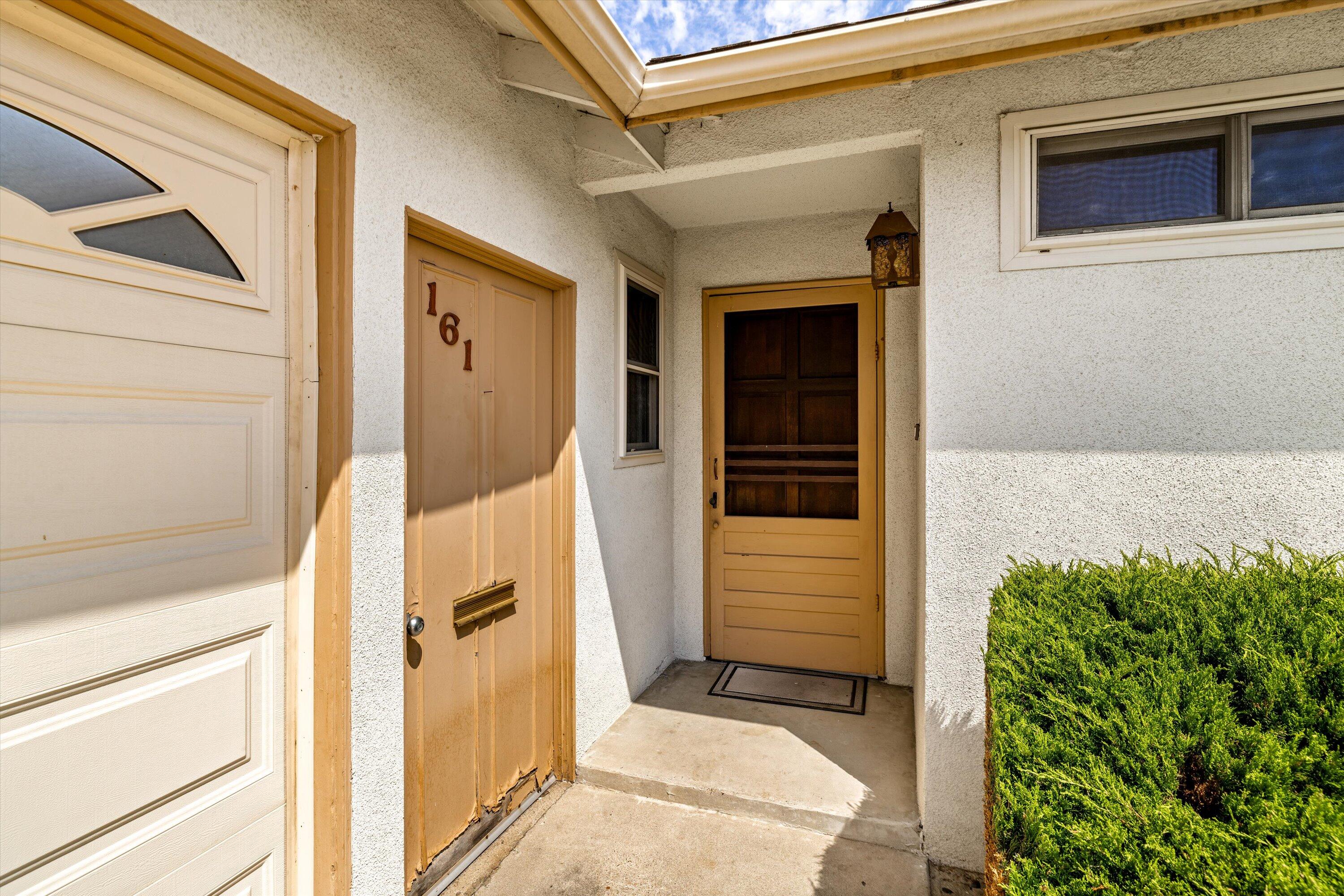 Santa Barbara, California 93110, United States, 4 Bedrooms Bedrooms, ,2 BathroomsBathrooms,Residential,Active,201921