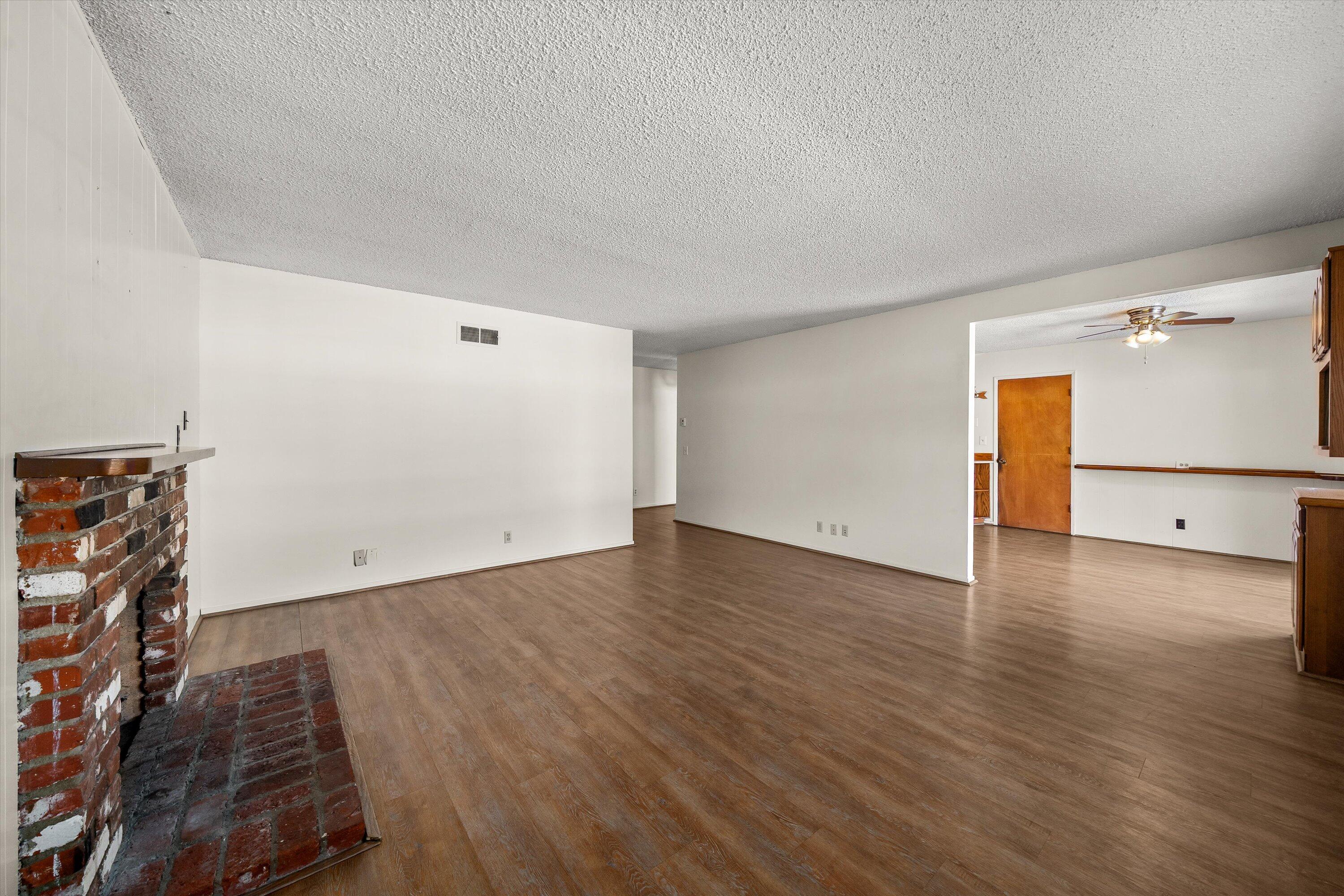 Santa Barbara, California 93110, United States, 4 Bedrooms Bedrooms, ,2 BathroomsBathrooms,Residential,Active,201921