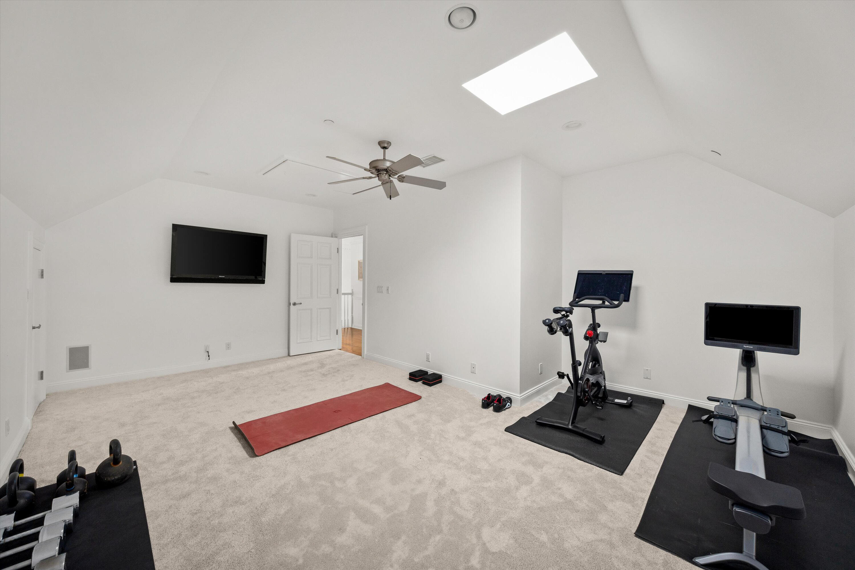 Somis, California 93066, United States, 4 Bedrooms Bedrooms, ,4 BathroomsBathrooms,Residential,Active,216779