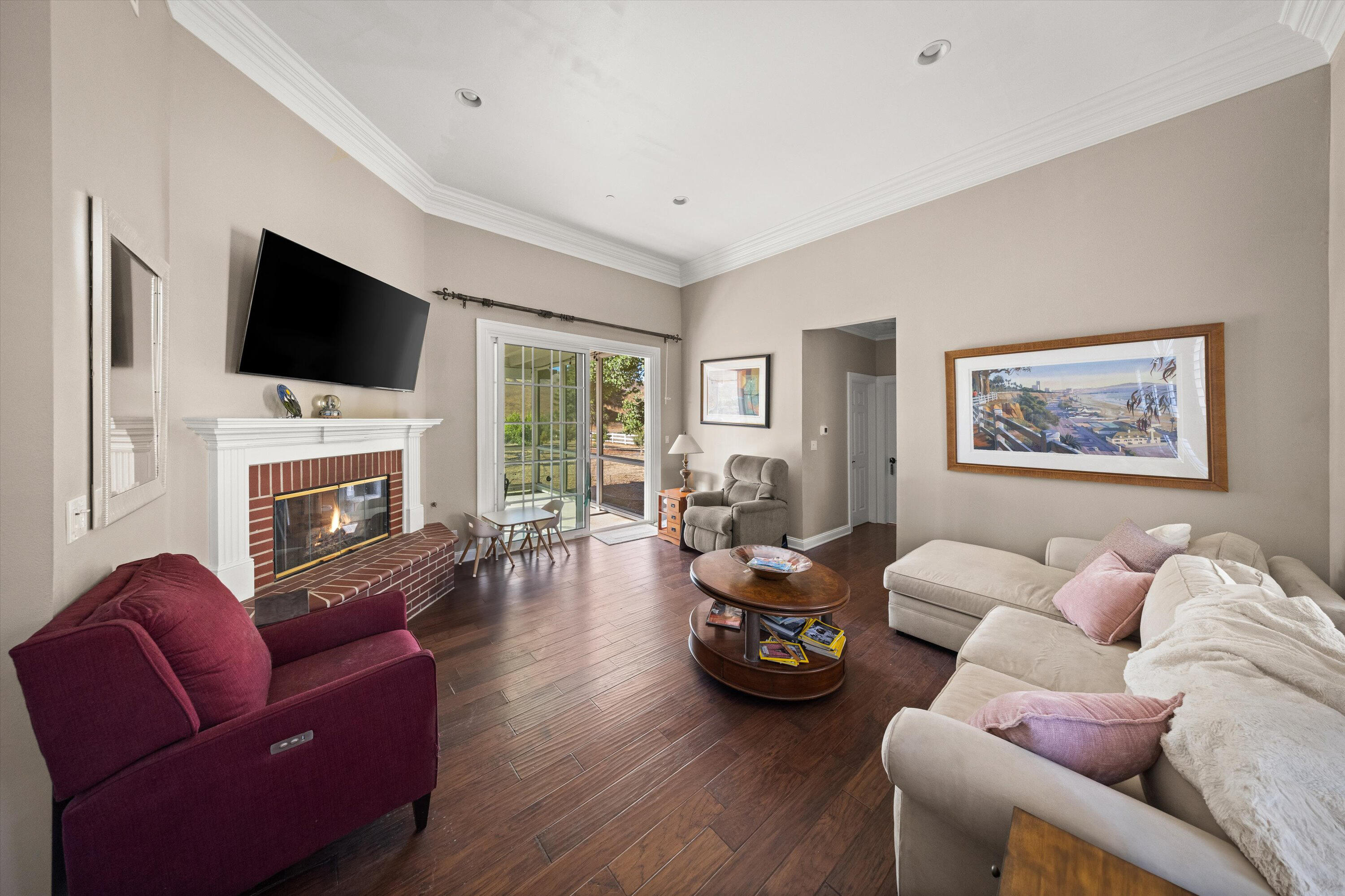 Somis, California 93066, United States, 4 Bedrooms Bedrooms, ,4 BathroomsBathrooms,Residential,Active,216779