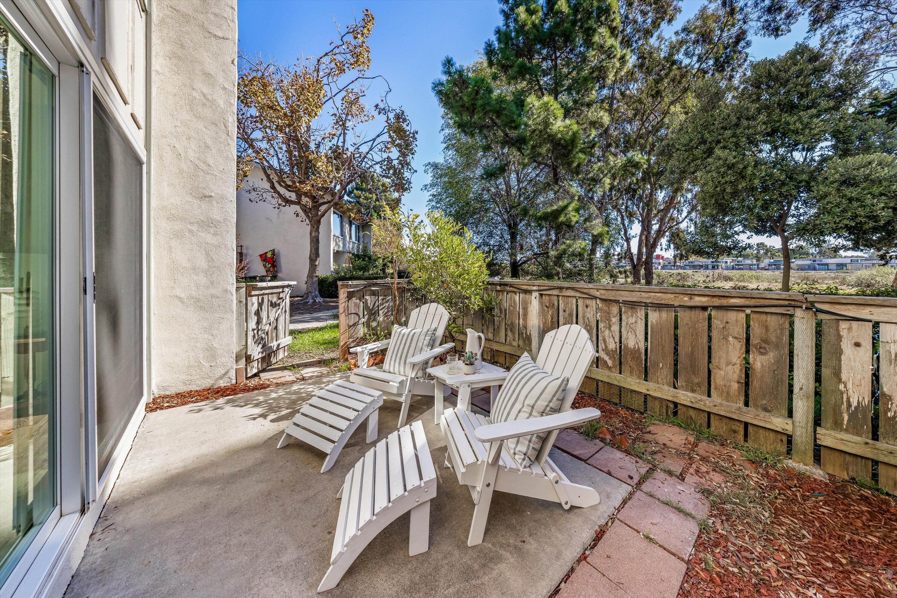 Goleta, California 93117, United States, 2 Bedrooms Bedrooms, ,2 BathroomsBathrooms,Residential,Active,239711