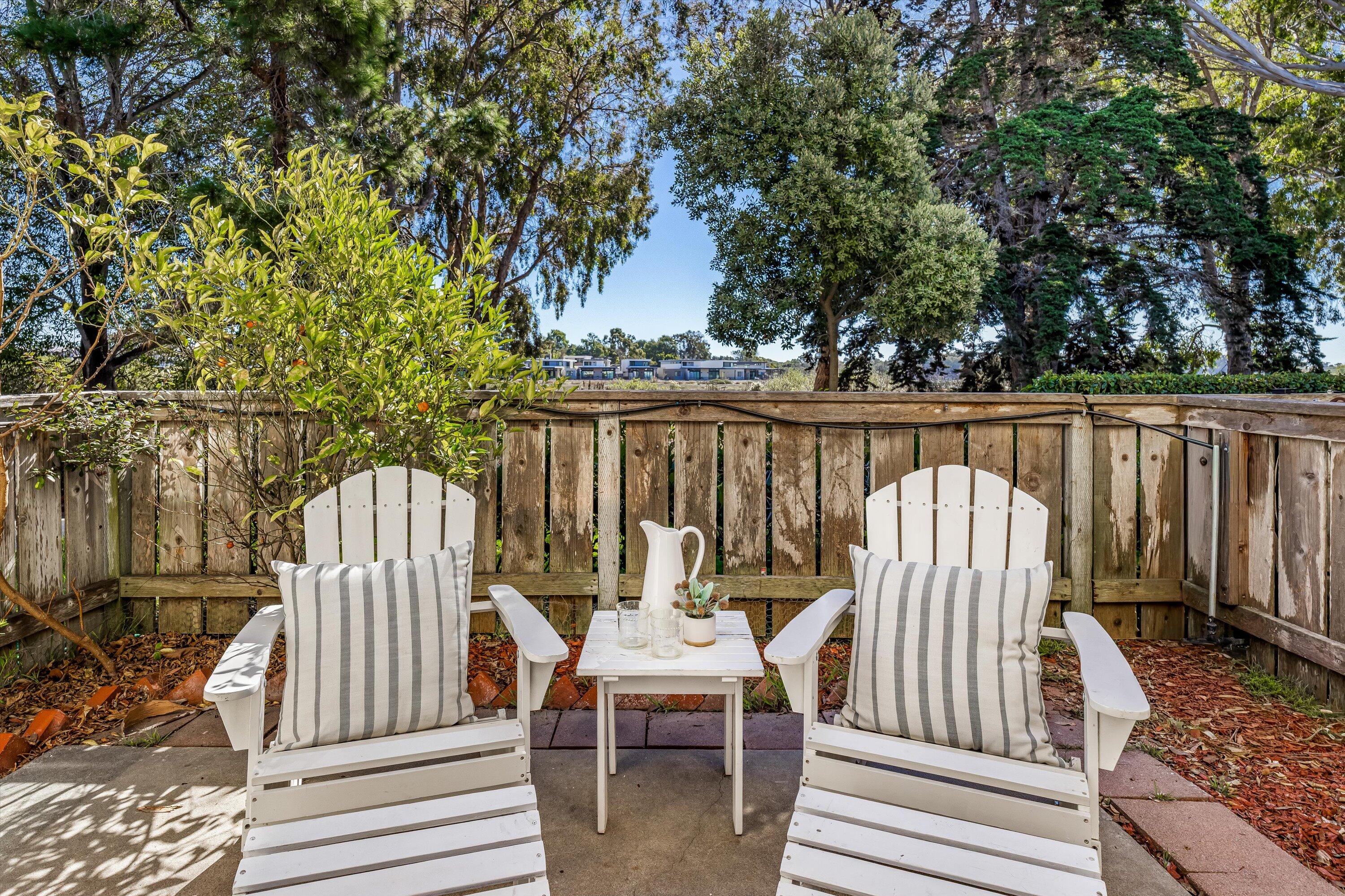 Goleta, California 93117, United States, 2 Bedrooms Bedrooms, ,2 BathroomsBathrooms,Residential,Active,239711