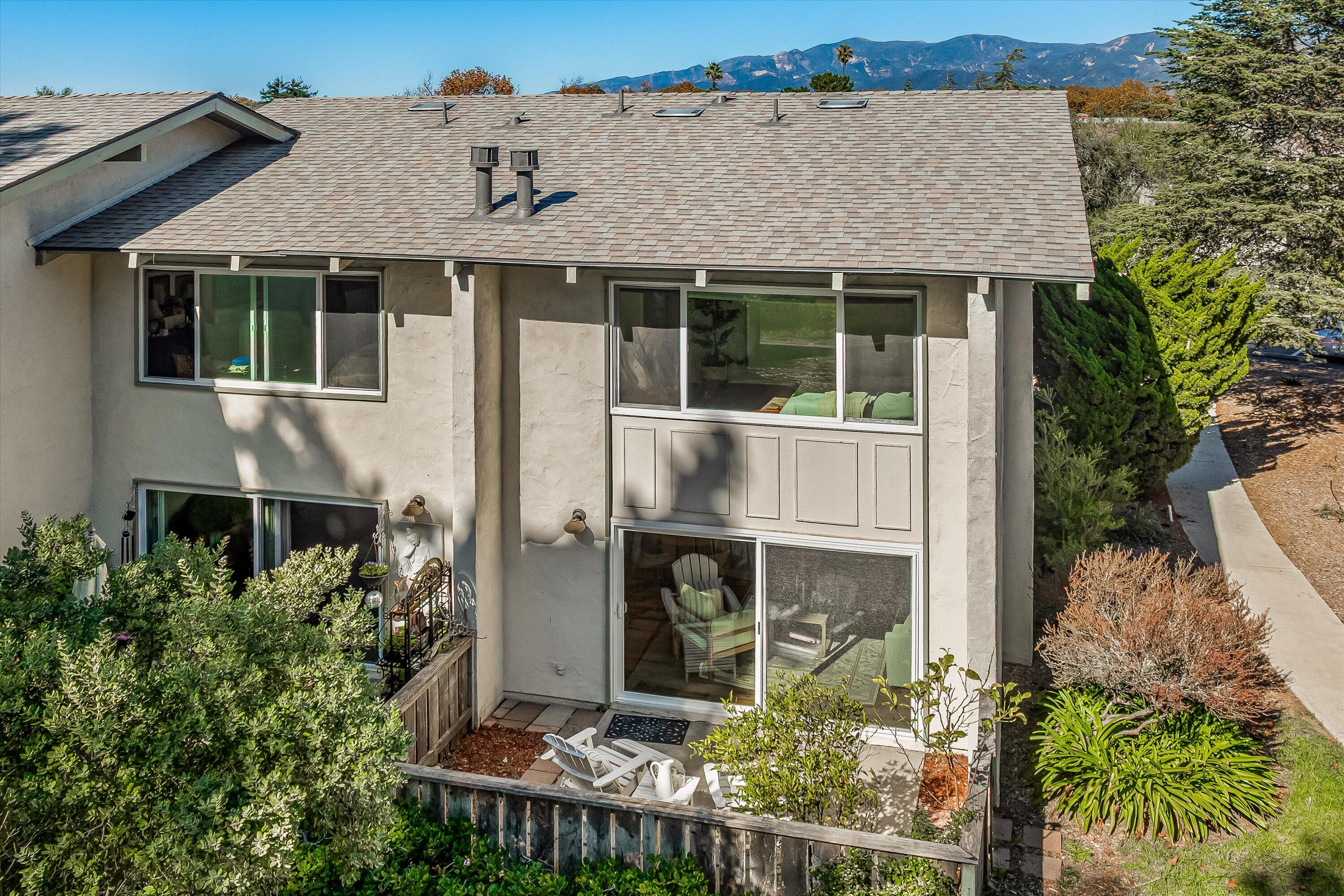 Goleta, California 93117, United States, 2 Bedrooms Bedrooms, ,2 BathroomsBathrooms,Residential,Active,239711