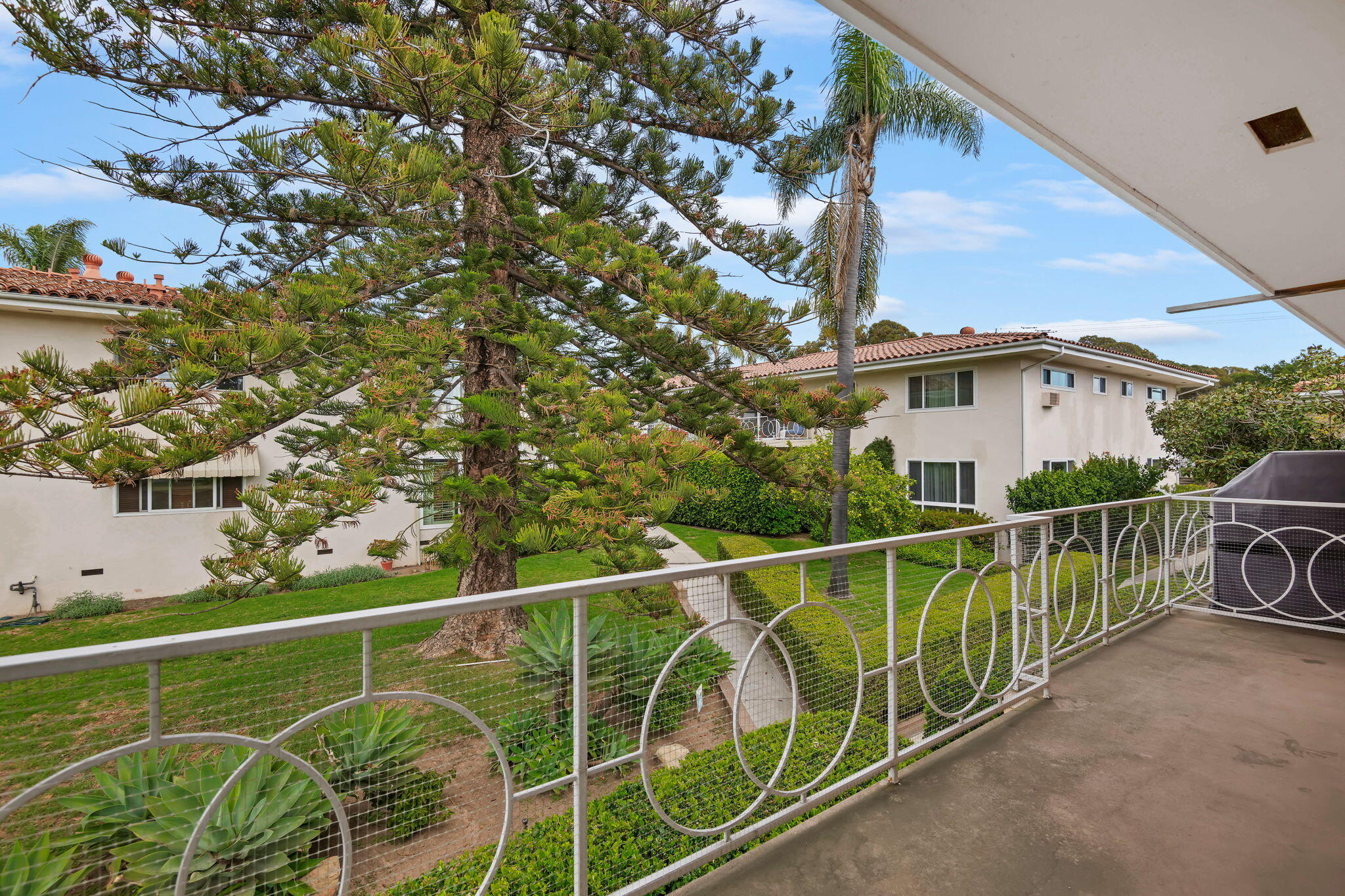 Santa Barbara, California 93105, United States, 1 Bedroom Bedrooms, ,1 BathroomBathrooms,Residential,Pending,113538