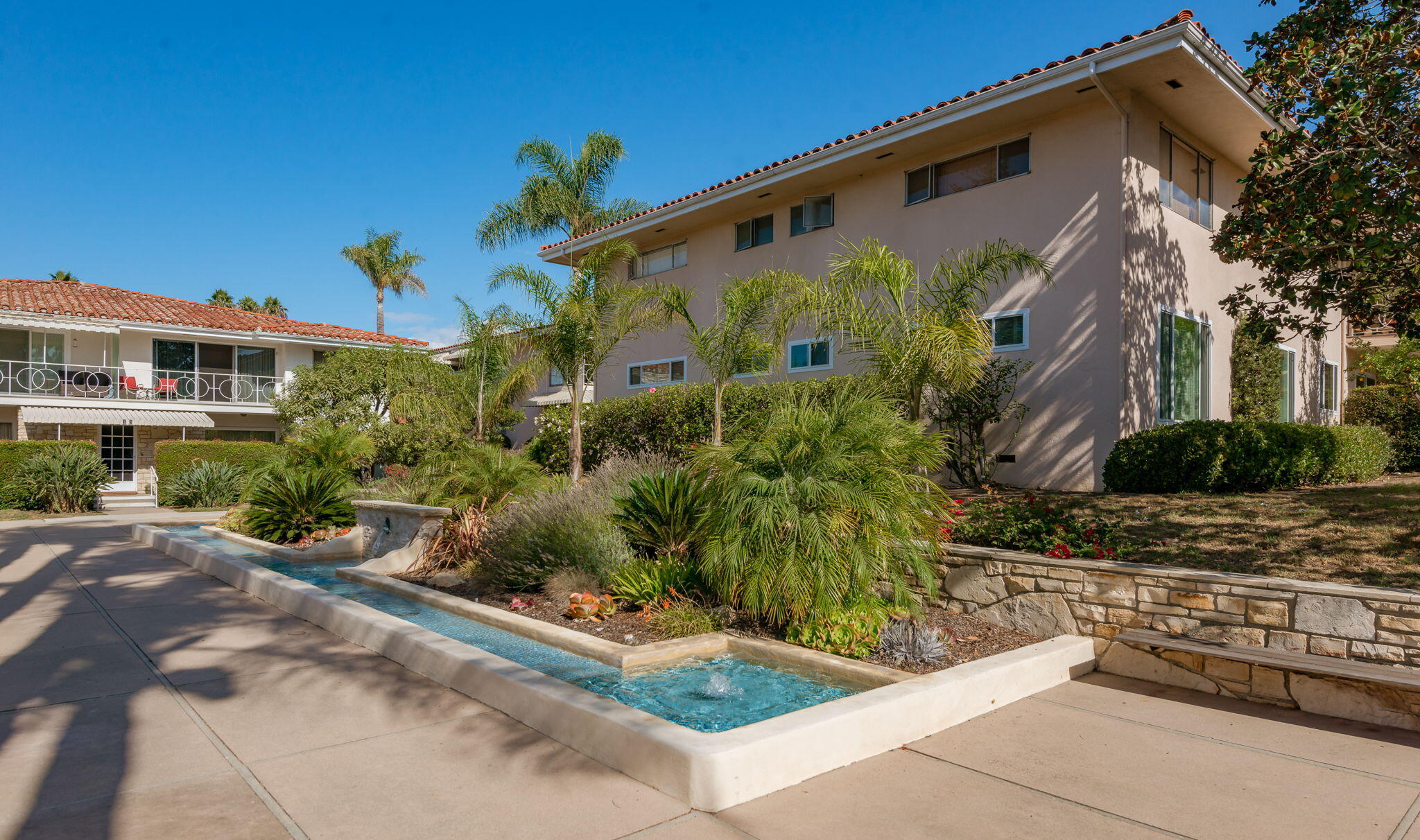 Santa Barbara, California 93105, United States, 1 Bedroom Bedrooms, ,1 BathroomBathrooms,Residential,Pending,113538
