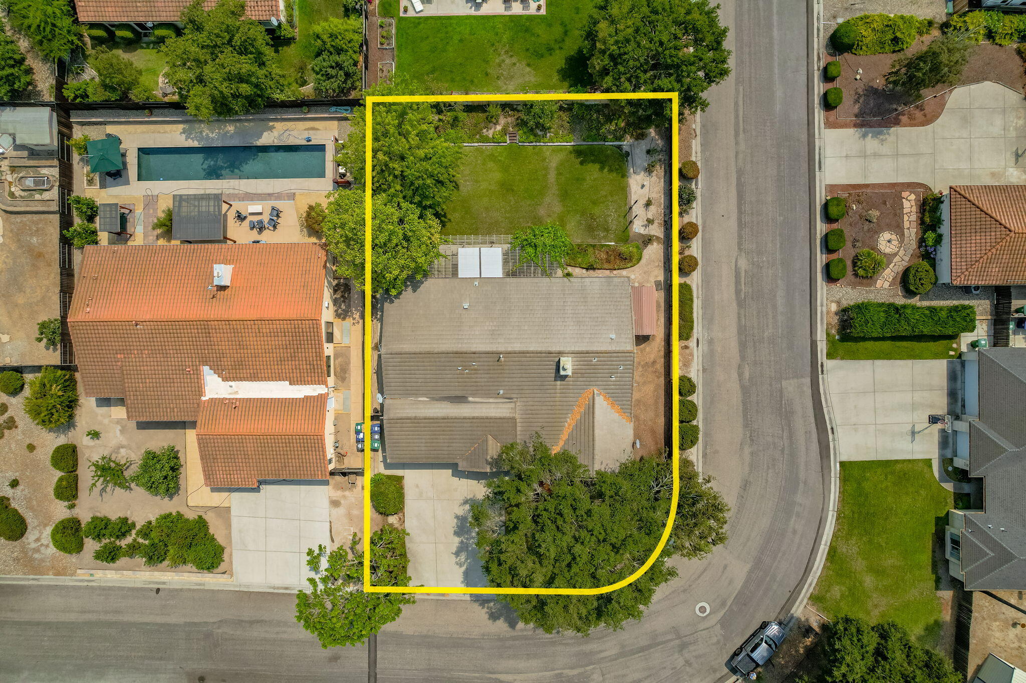 Los Alamos, California 93440, United States, 3 Bedrooms Bedrooms, ,2 BathroomsBathrooms,Residential,Active,188018