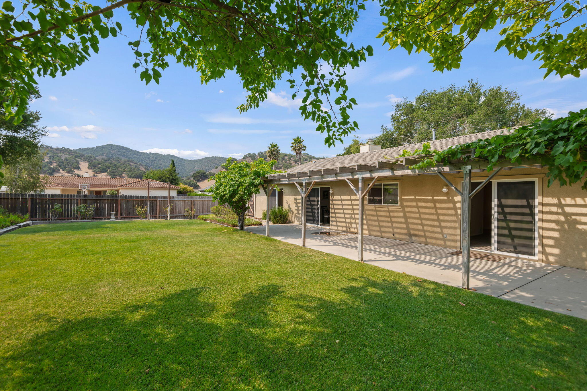 Los Alamos, California 93440, United States, 3 Bedrooms Bedrooms, ,2 BathroomsBathrooms,Residential,Active,188018
