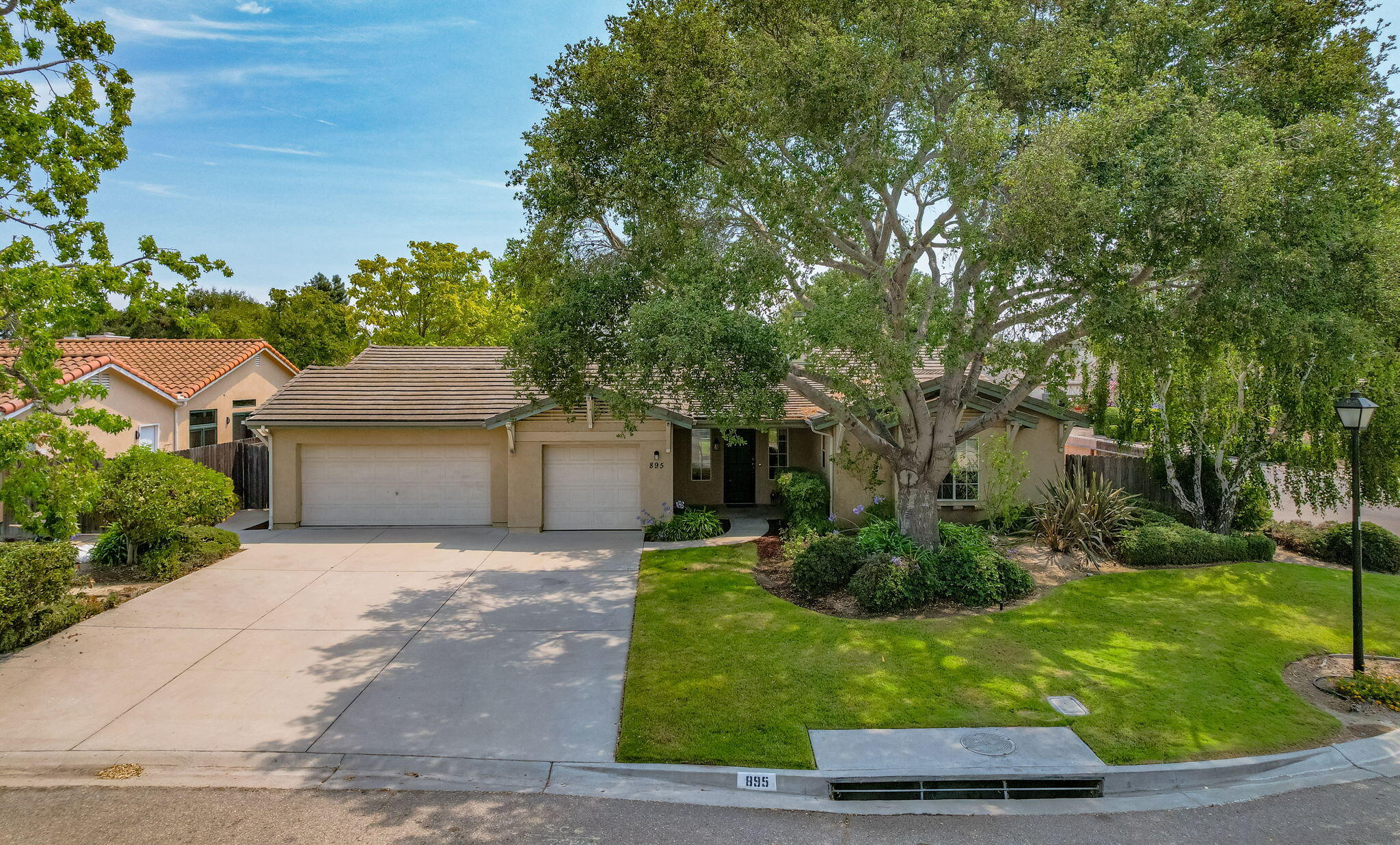 Los Alamos, California 93440, United States, 3 Bedrooms Bedrooms, ,2 BathroomsBathrooms,Residential,Active,188018