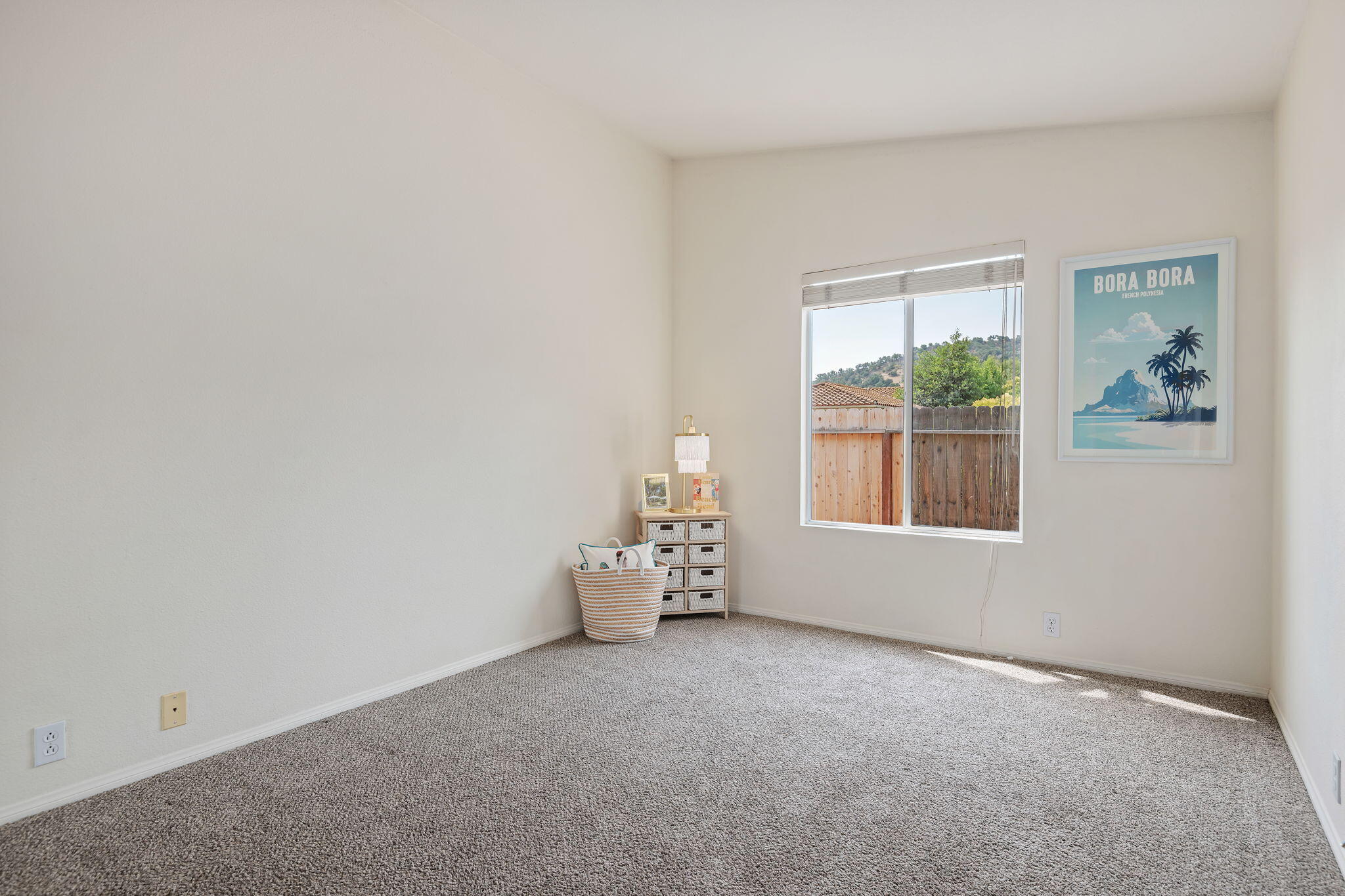 Los Alamos, California 93440, United States, 3 Bedrooms Bedrooms, ,2 BathroomsBathrooms,Residential,Active,188018