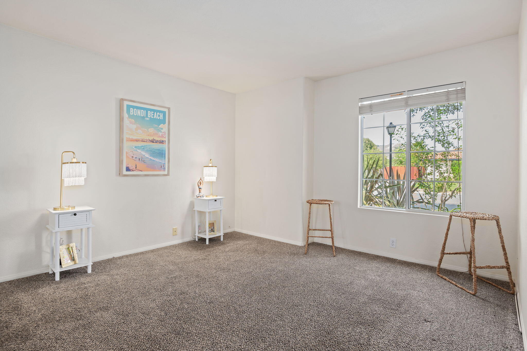 Los Alamos, California 93440, United States, 3 Bedrooms Bedrooms, ,2 BathroomsBathrooms,Residential,Active,188018