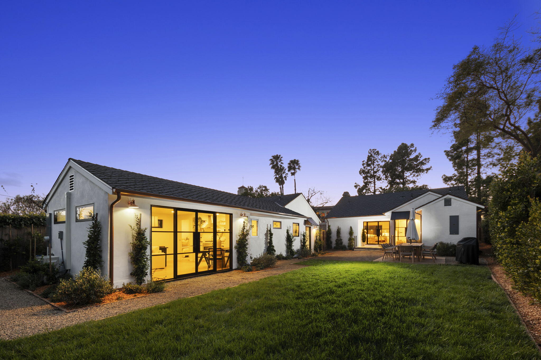 Santa Barbara, California 93105, United States, 4 Bedrooms Bedrooms, ,3 BathroomsBathrooms,Residential,Active,90134