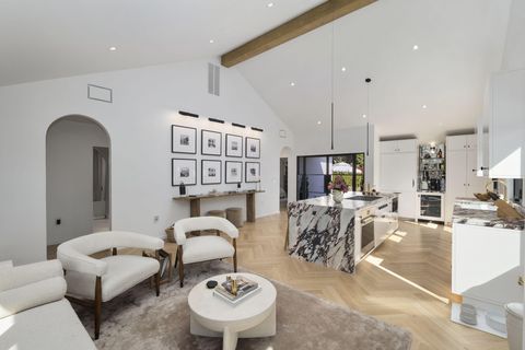 316 Argonne Circle, Santa Barbara, CA 93105 - MLS#: 25-1053