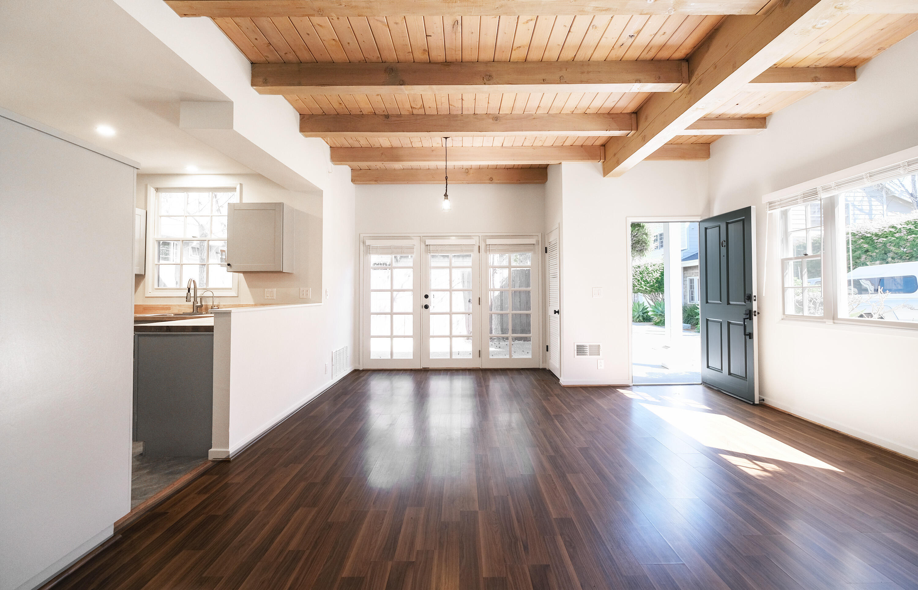 1621 Chapala Street A, B, C, D