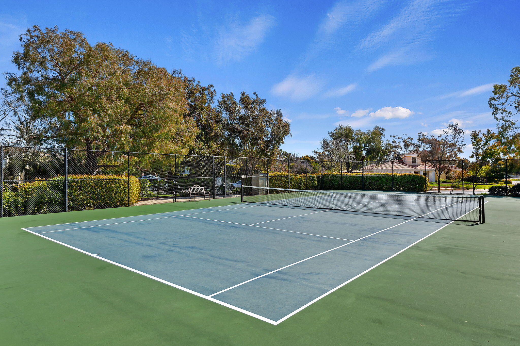 Goleta, California 93117, United States, 4 Bedrooms Bedrooms, ,3 BathroomsBathrooms,Residential,Pending,114640