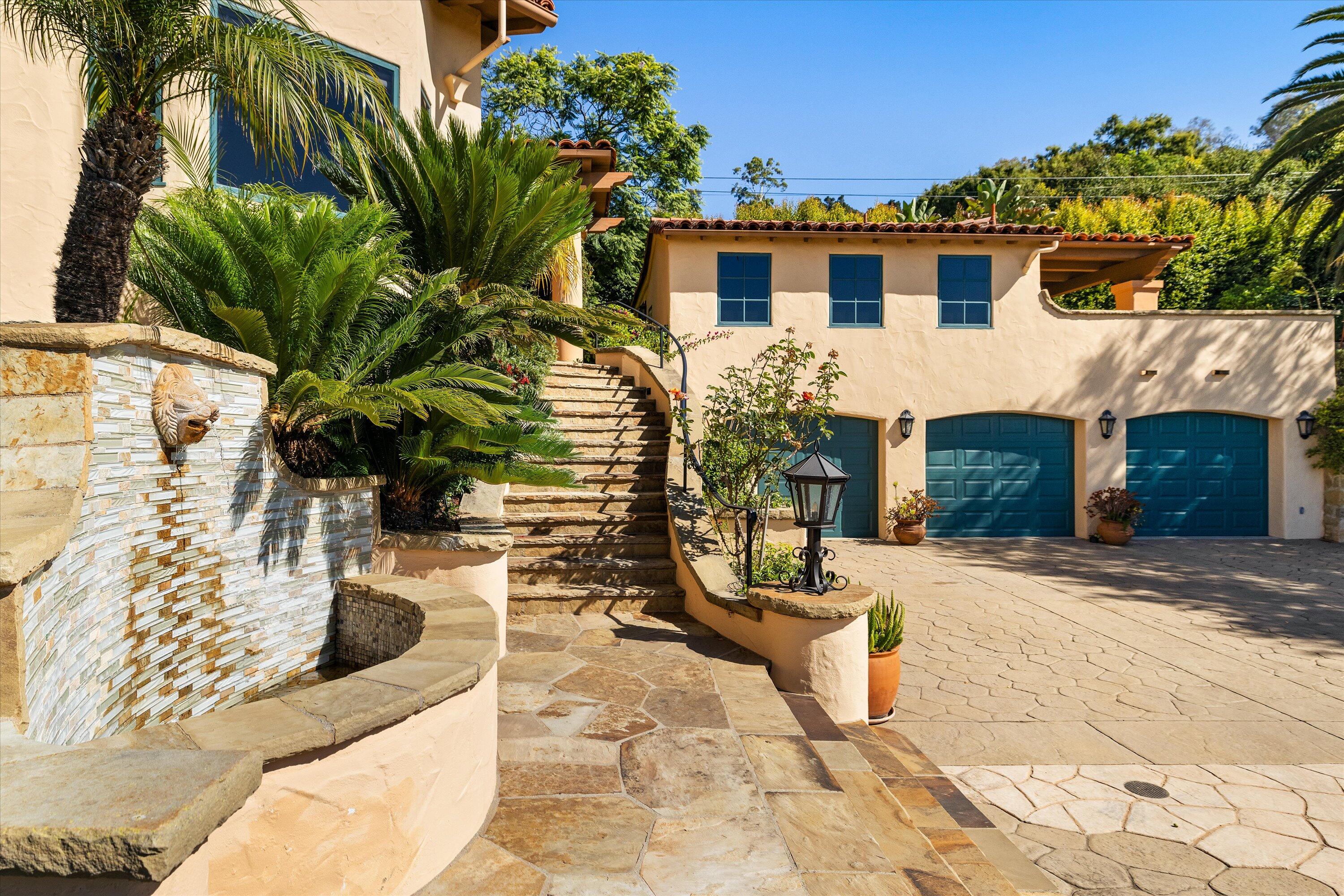 Santa Barbara, California 93103, United States, 5 Bedrooms Bedrooms, ,6 BathroomsBathrooms,Residential,Active,41046