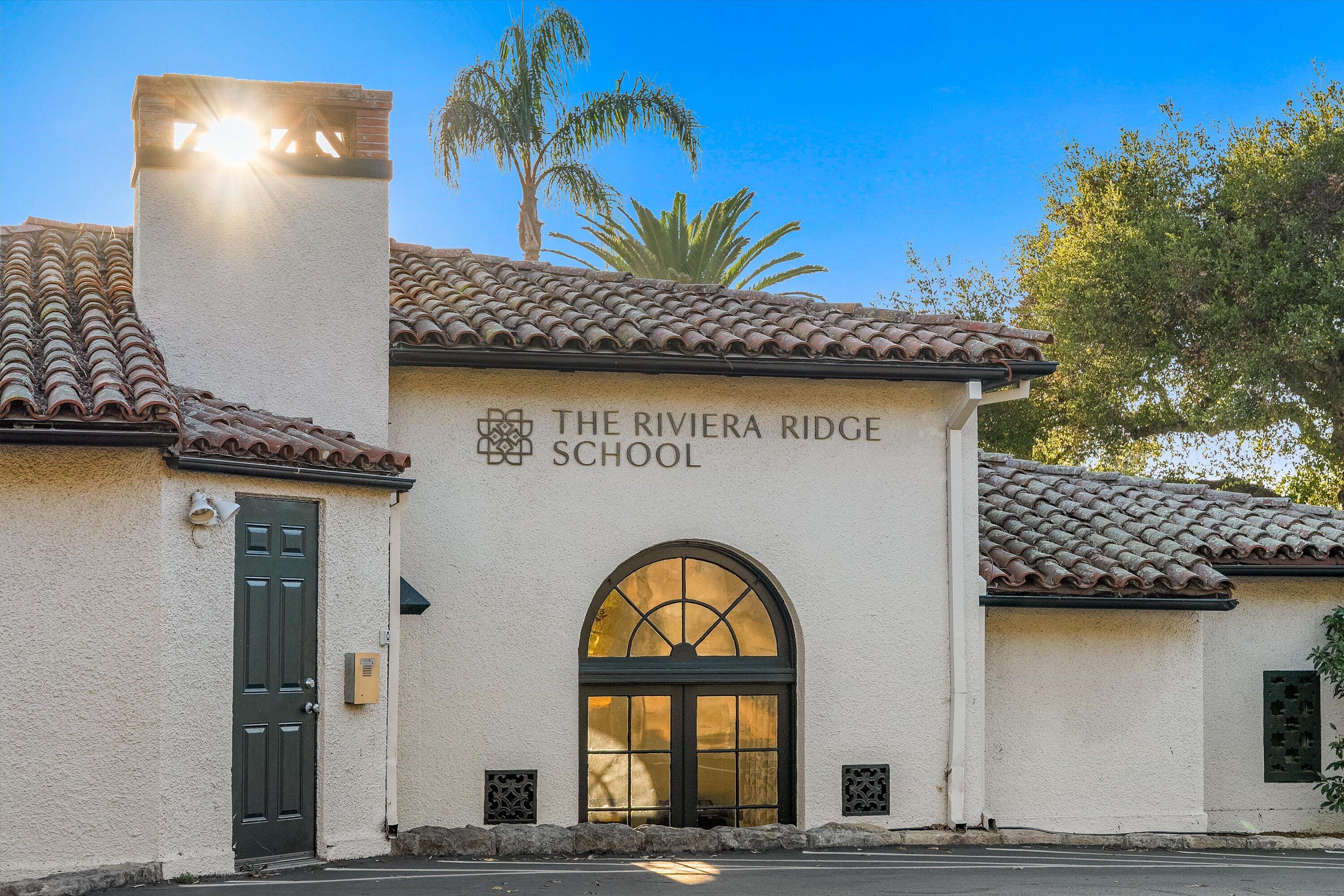 Santa Barbara, California 93103, United States, 5 Bedrooms Bedrooms, ,6 BathroomsBathrooms,Residential,Active,41046