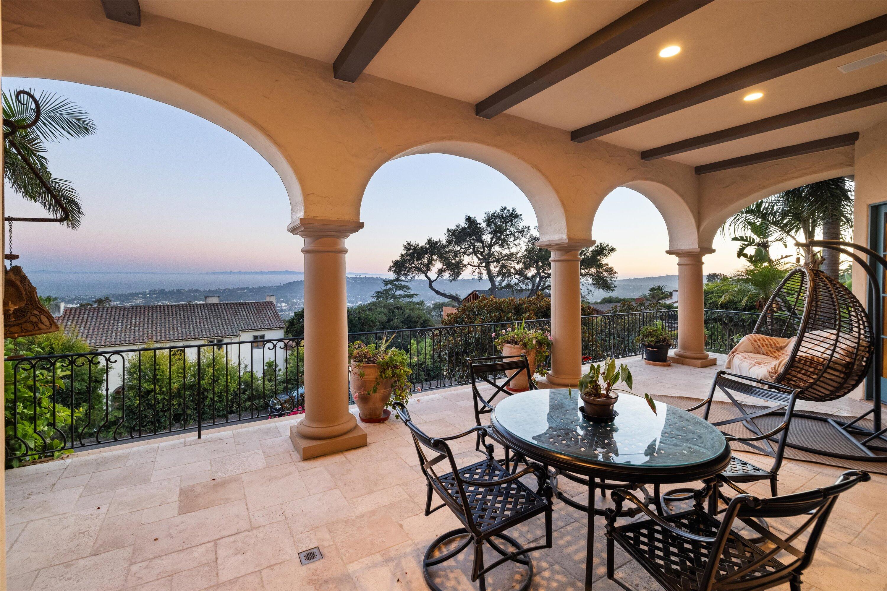 Santa Barbara, California 93103, United States, 5 Bedrooms Bedrooms, ,6 BathroomsBathrooms,Residential,Active,41046
