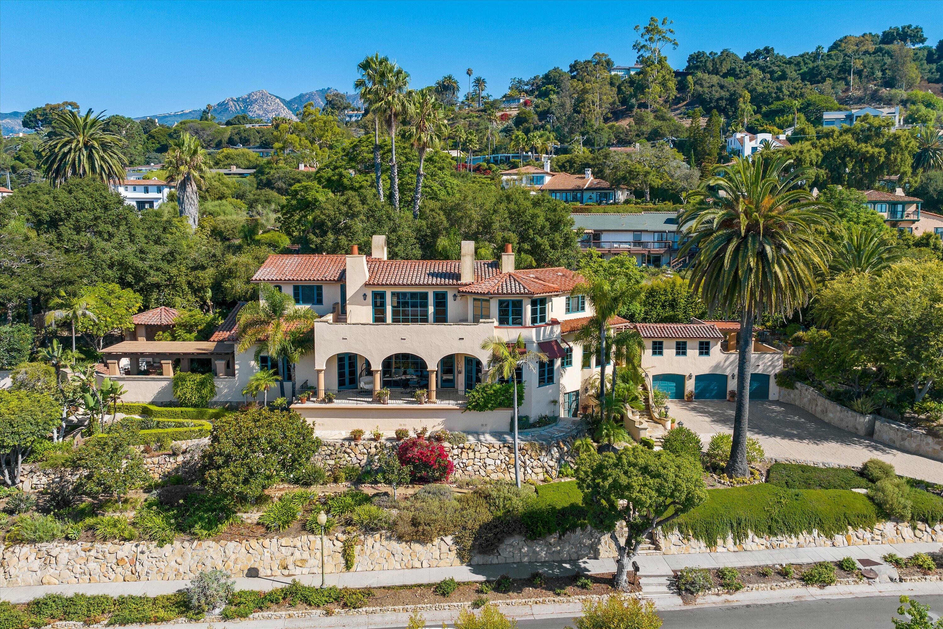 Santa Barbara, California 93103, United States, 5 Bedrooms Bedrooms, ,6 BathroomsBathrooms,Residential,Active,41046