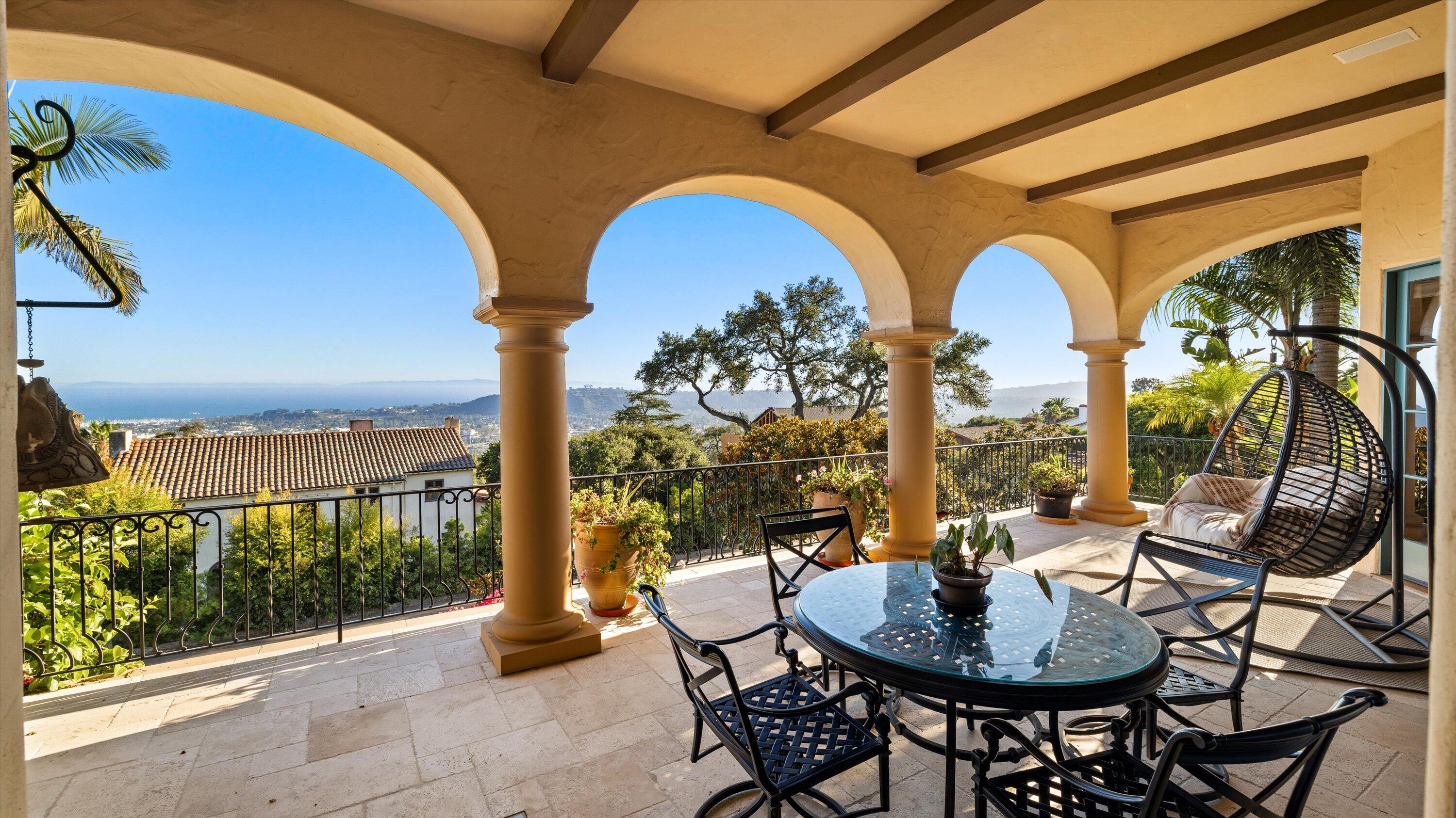 Santa Barbara, California 93103, United States, 5 Bedrooms Bedrooms, ,6 BathroomsBathrooms,Residential,Active,41046