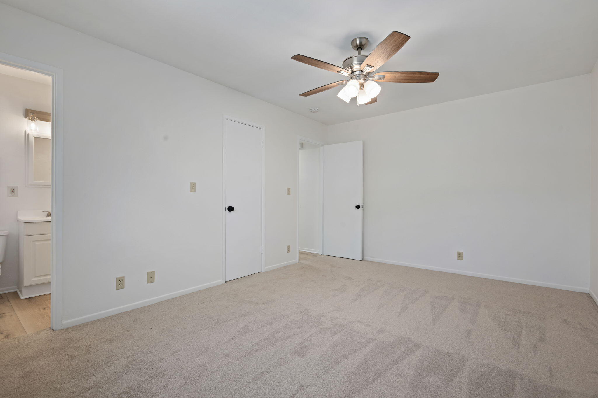 Solvang, California 93463, United States, 2 Bedrooms Bedrooms, ,2 BathroomsBathrooms,Residential,Active,111367