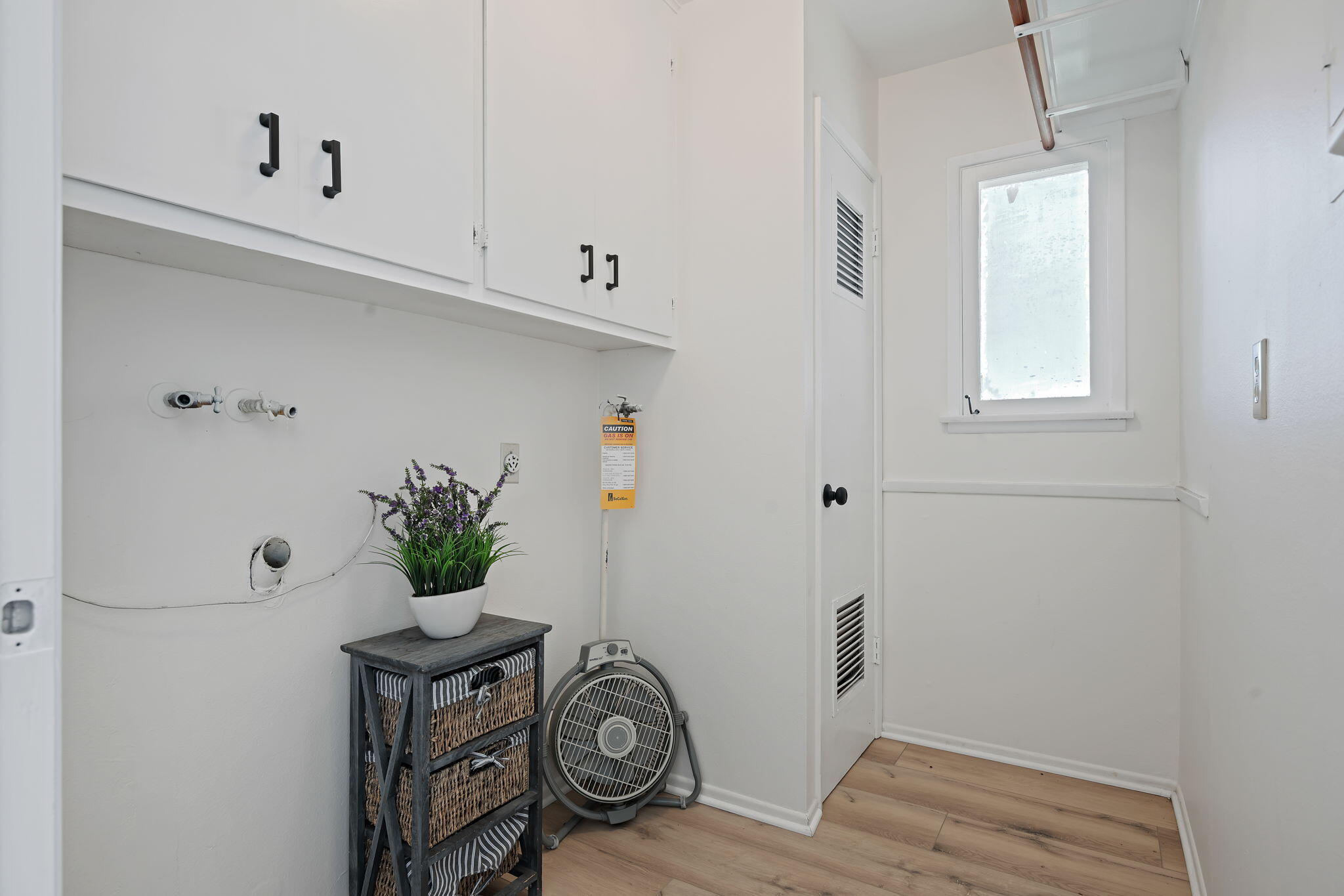 Solvang, California 93463, United States, 2 Bedrooms Bedrooms, ,2 BathroomsBathrooms,Residential,Active,111367