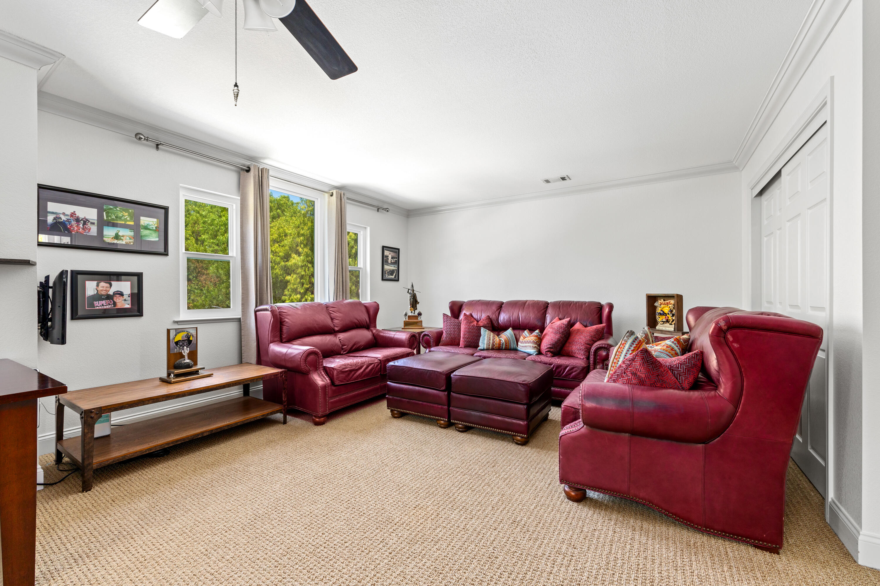 Los Olivos, California 93441, United States, 4 Bedrooms Bedrooms, ,3 BathroomsBathrooms,Residential,Active,10027