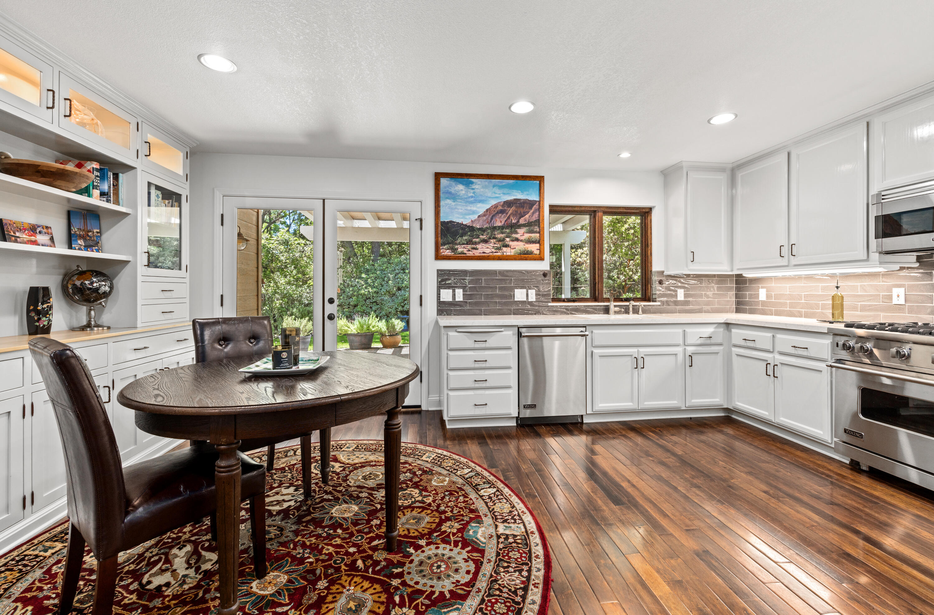 Los Olivos, California 93441, United States, 4 Bedrooms Bedrooms, ,3 BathroomsBathrooms,Residential,Active,10027