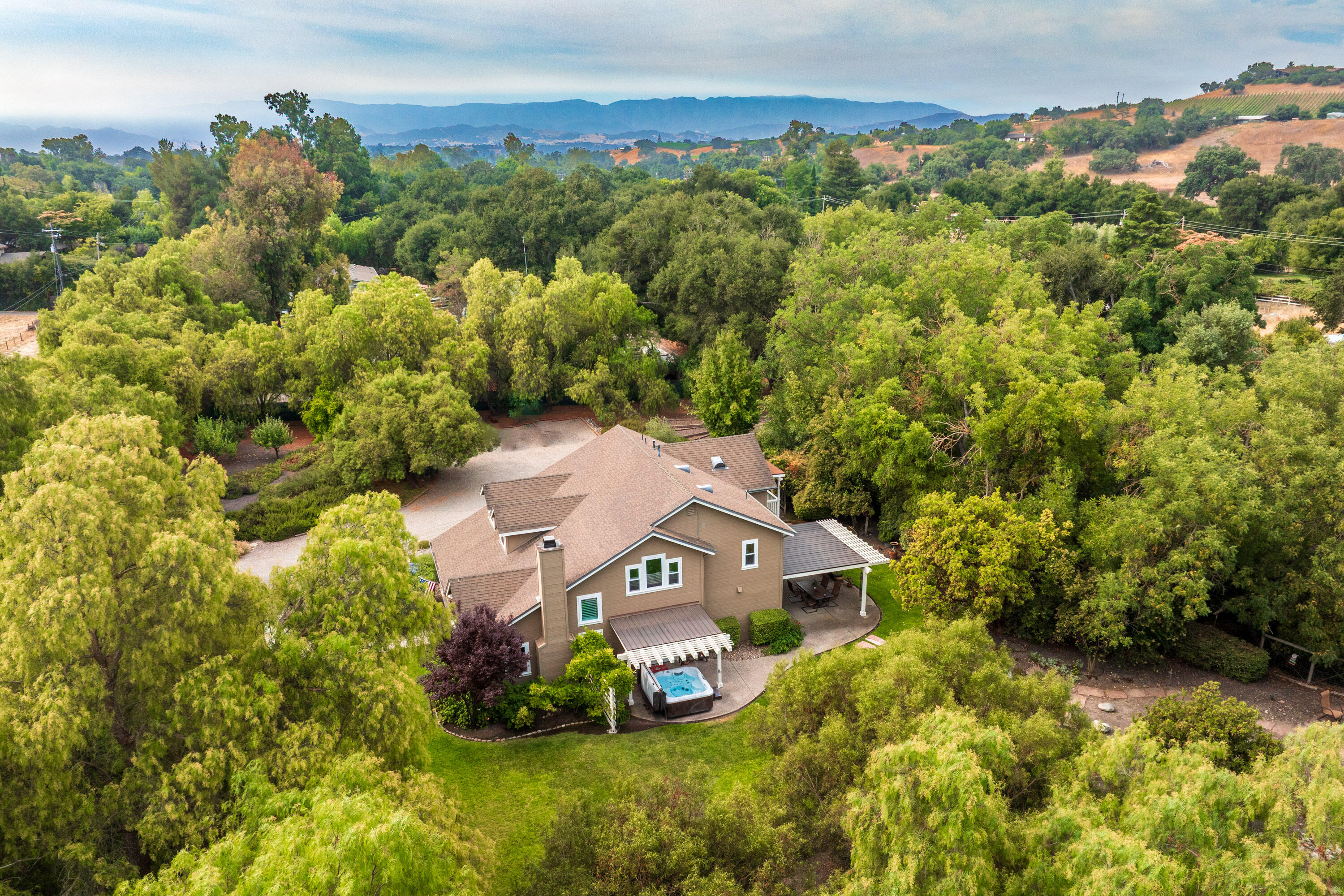 Los Olivos, California 93441, United States, 4 Bedrooms Bedrooms, ,3 BathroomsBathrooms,Residential,Active,10027