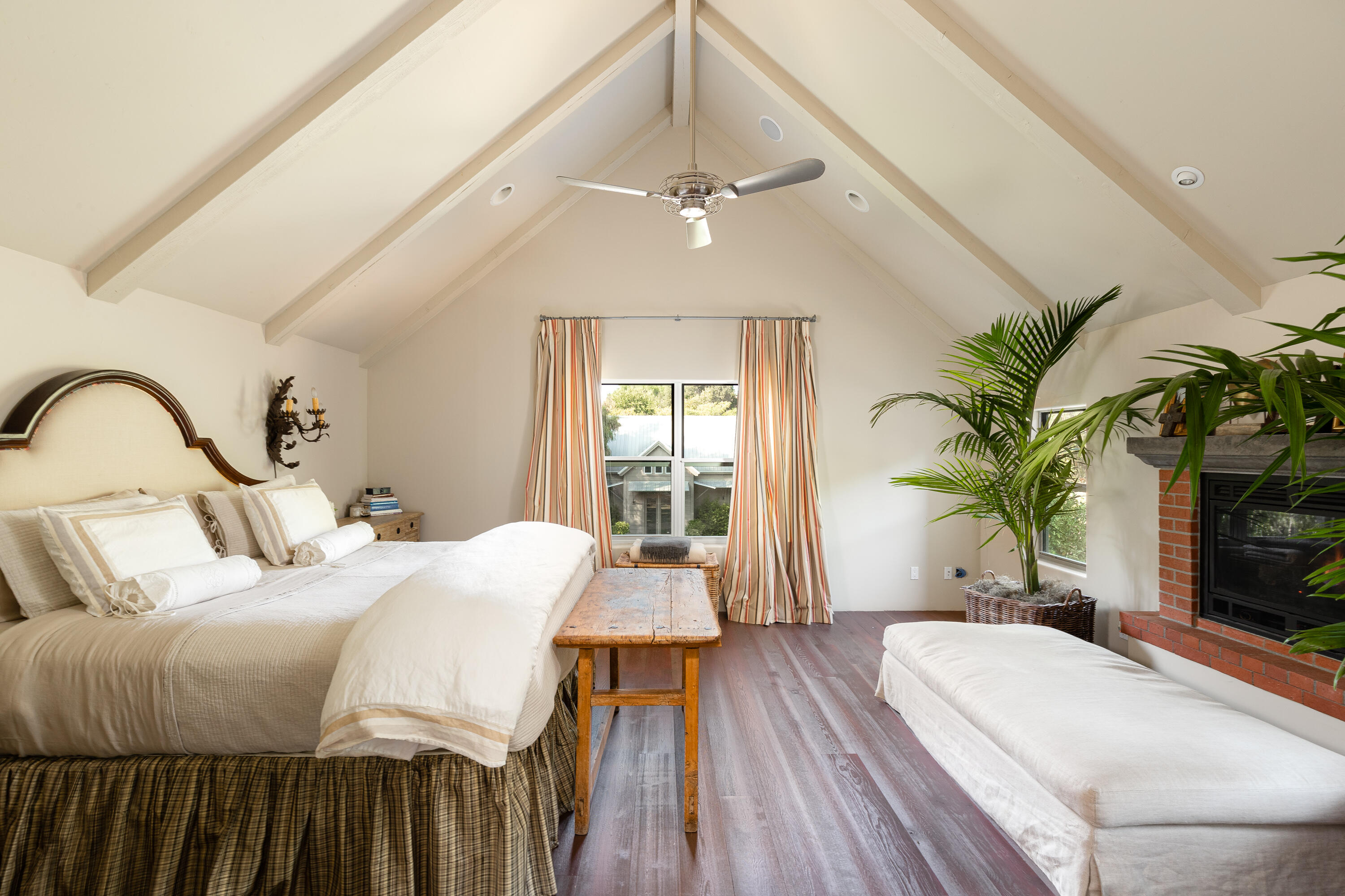 Ballard, California 93463, United States, 3 Bedrooms Bedrooms, ,3 BathroomsBathrooms,Residential,Active,162879