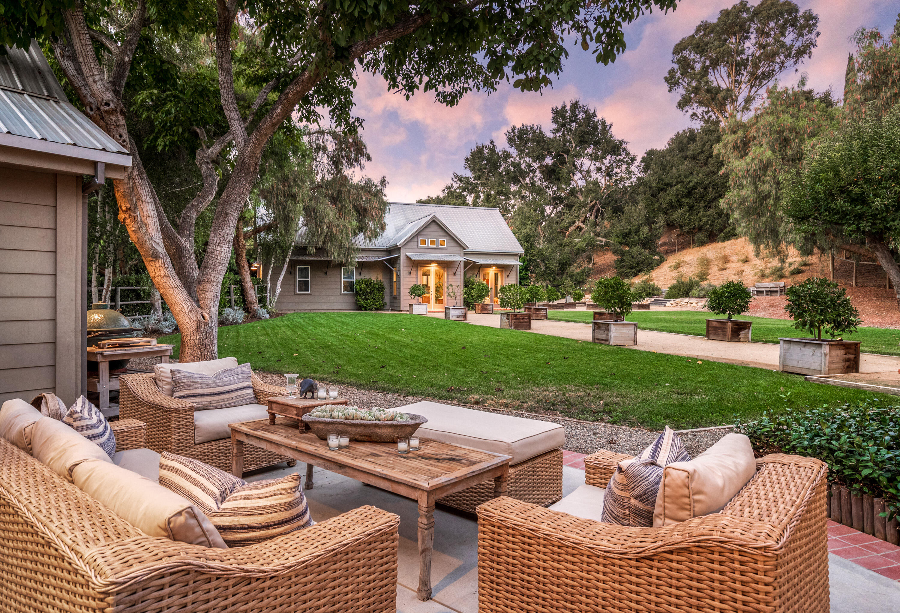 Ballard, California 93463, United States, 3 Bedrooms Bedrooms, ,3 BathroomsBathrooms,Residential,Active,162879