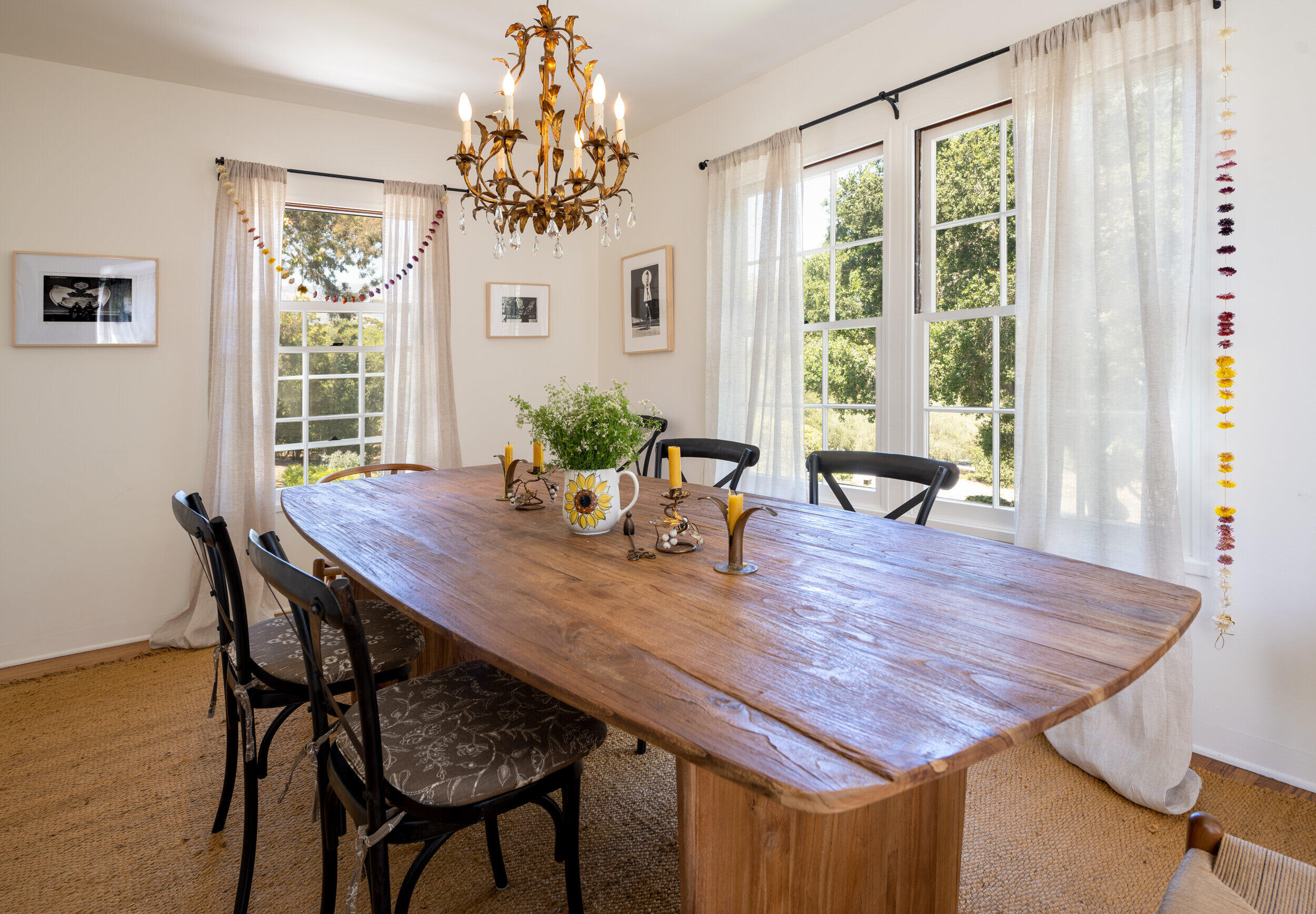 Santa Barbara, California 93110, United States, 4 Bedrooms Bedrooms, ,4 BathroomsBathrooms,Residential,Active,111059