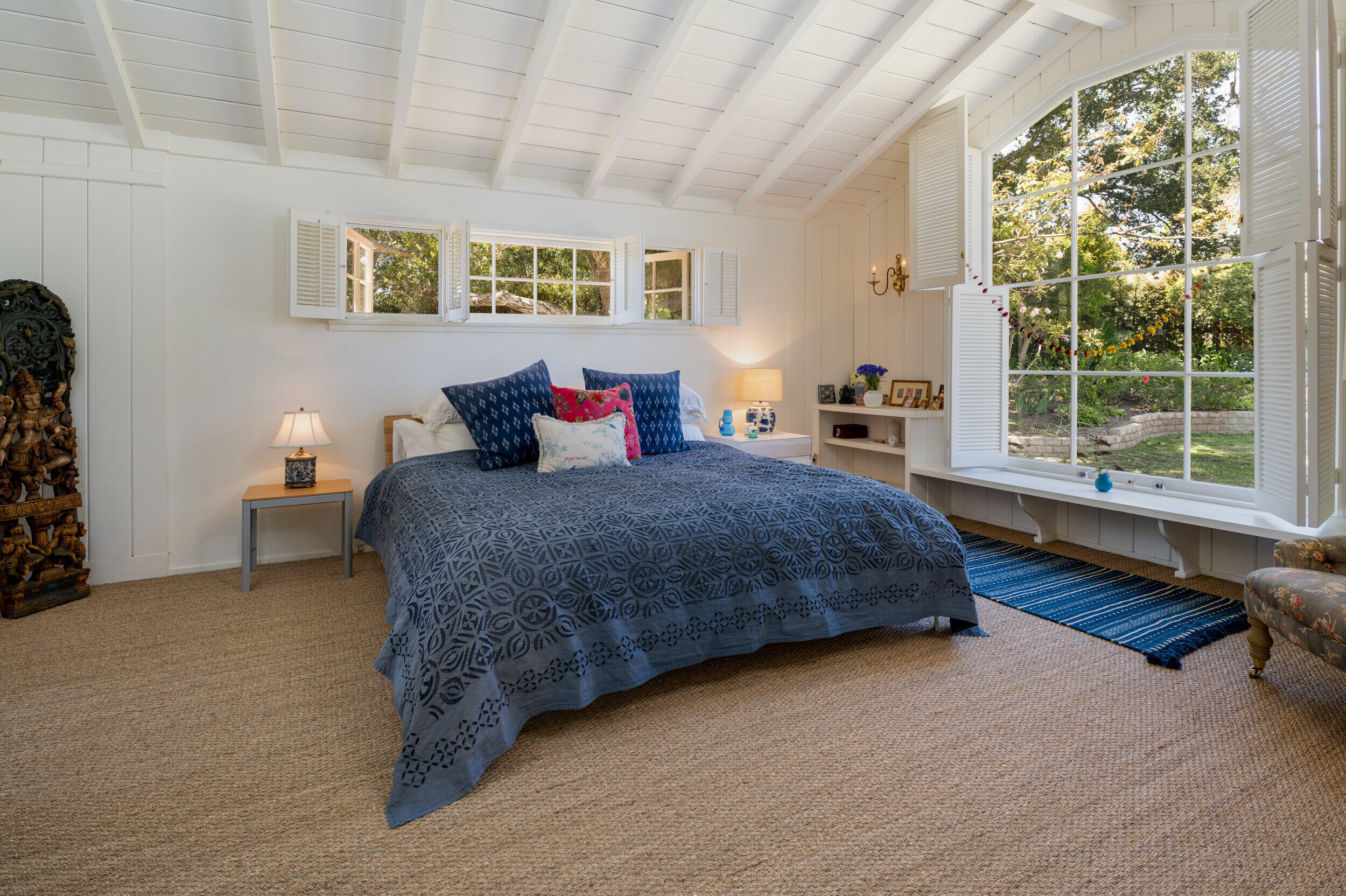 Santa Barbara, California 93110, United States, 4 Bedrooms Bedrooms, ,4 BathroomsBathrooms,Residential,Active,111059