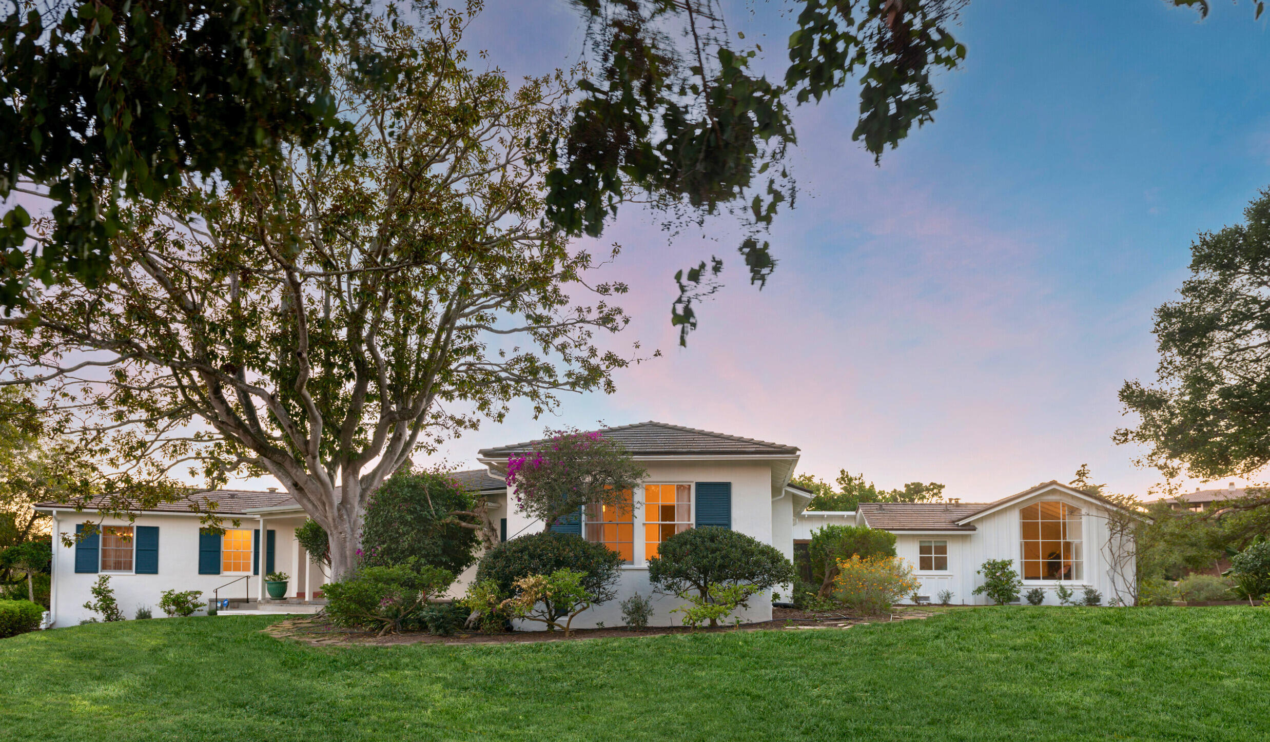 Santa Barbara, California 93110, United States, 4 Bedrooms Bedrooms, ,4 BathroomsBathrooms,Residential,Active,111059