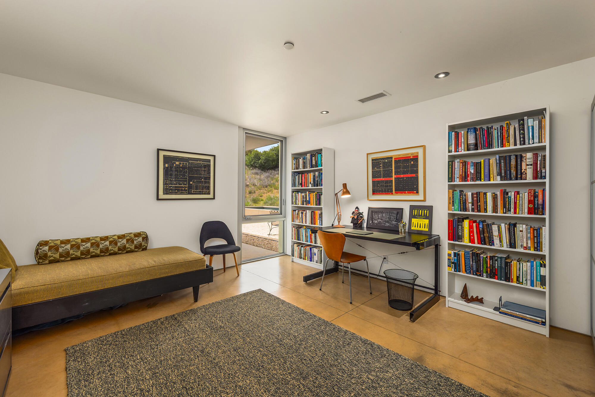 Ojai, California 93060, United States, 4 Bedrooms Bedrooms, ,3 BathroomsBathrooms,Residential,Active,136959