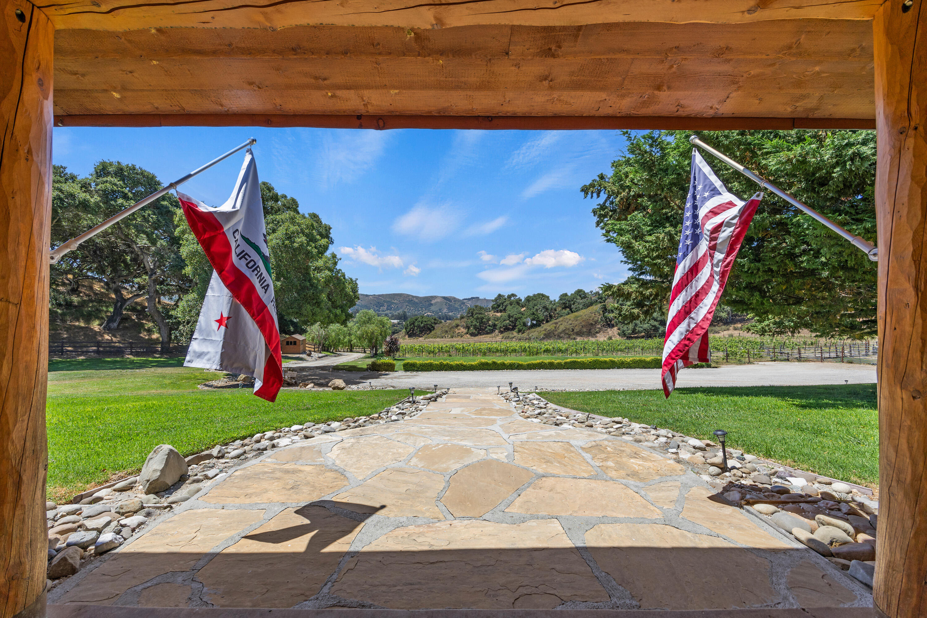 Lompoc, California 93436, United States, 3 Bedrooms Bedrooms, ,3 BathroomsBathrooms,Residential,Active,48616